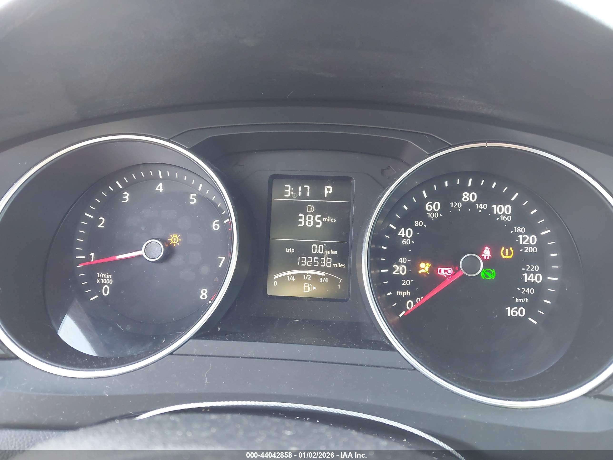 VOLKSWAGEN JETTA image 7