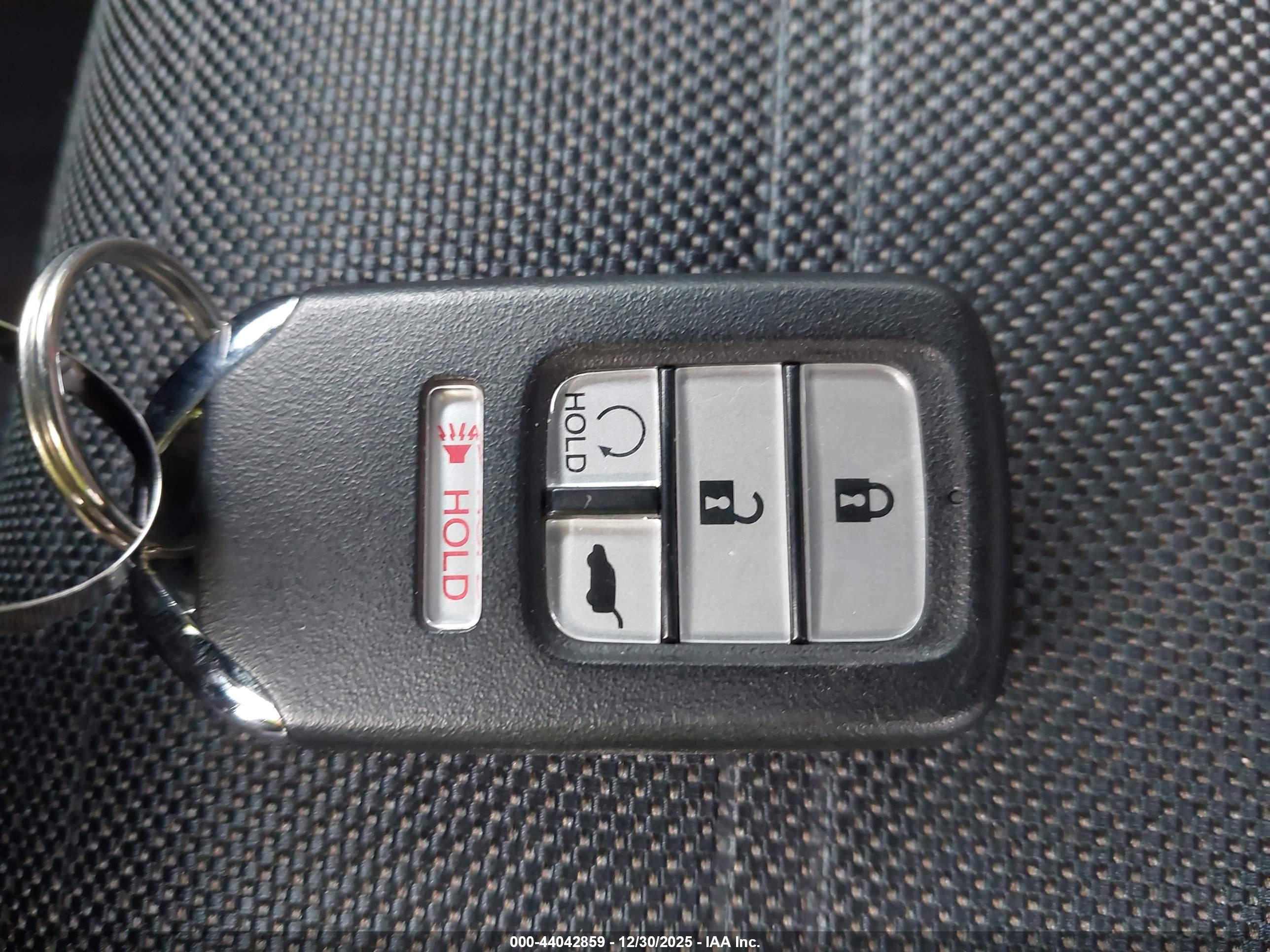 HONDA CR-V image 11