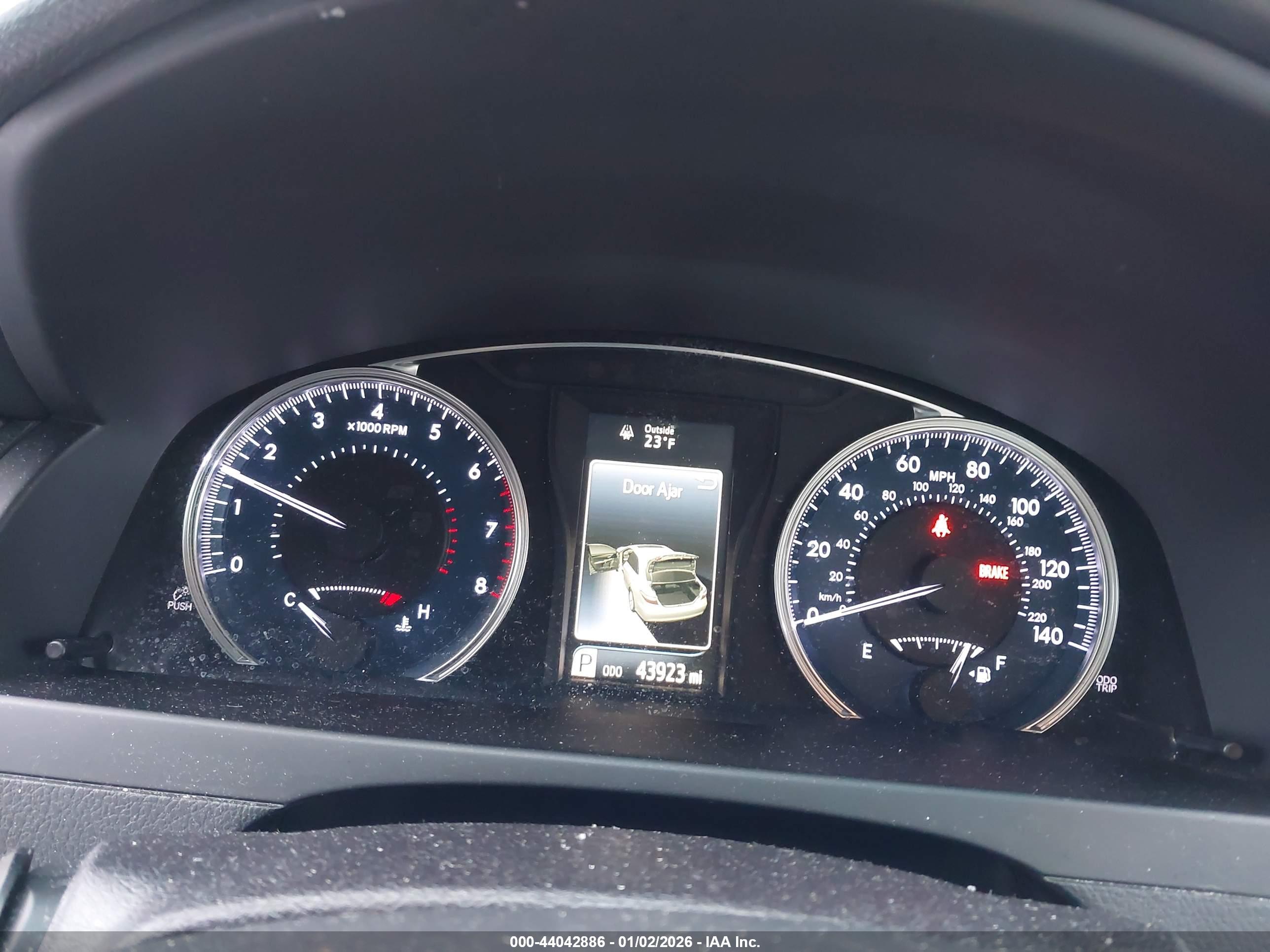 TOYOTA CAMRY image 7