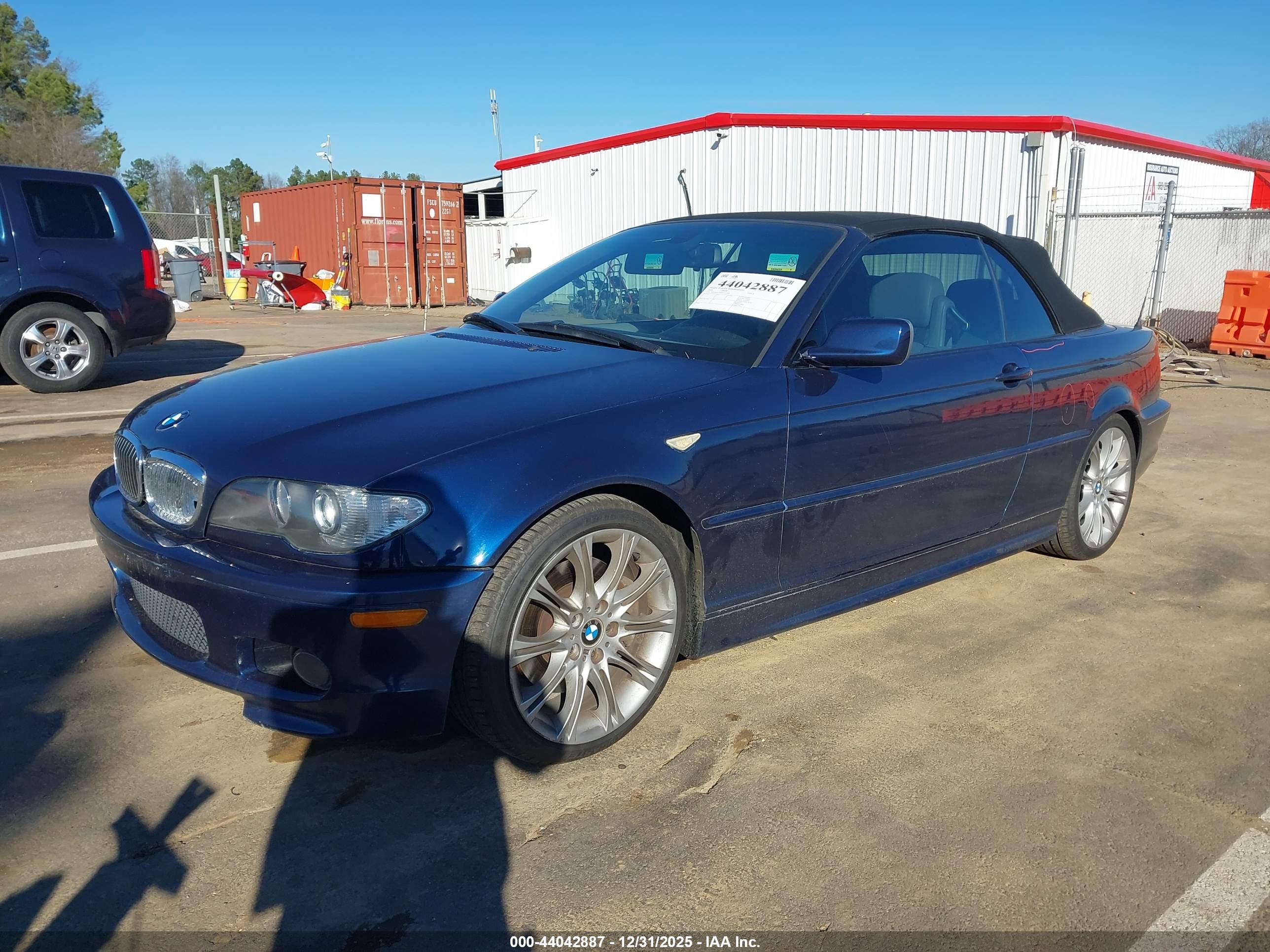 BMW 330CI image 2