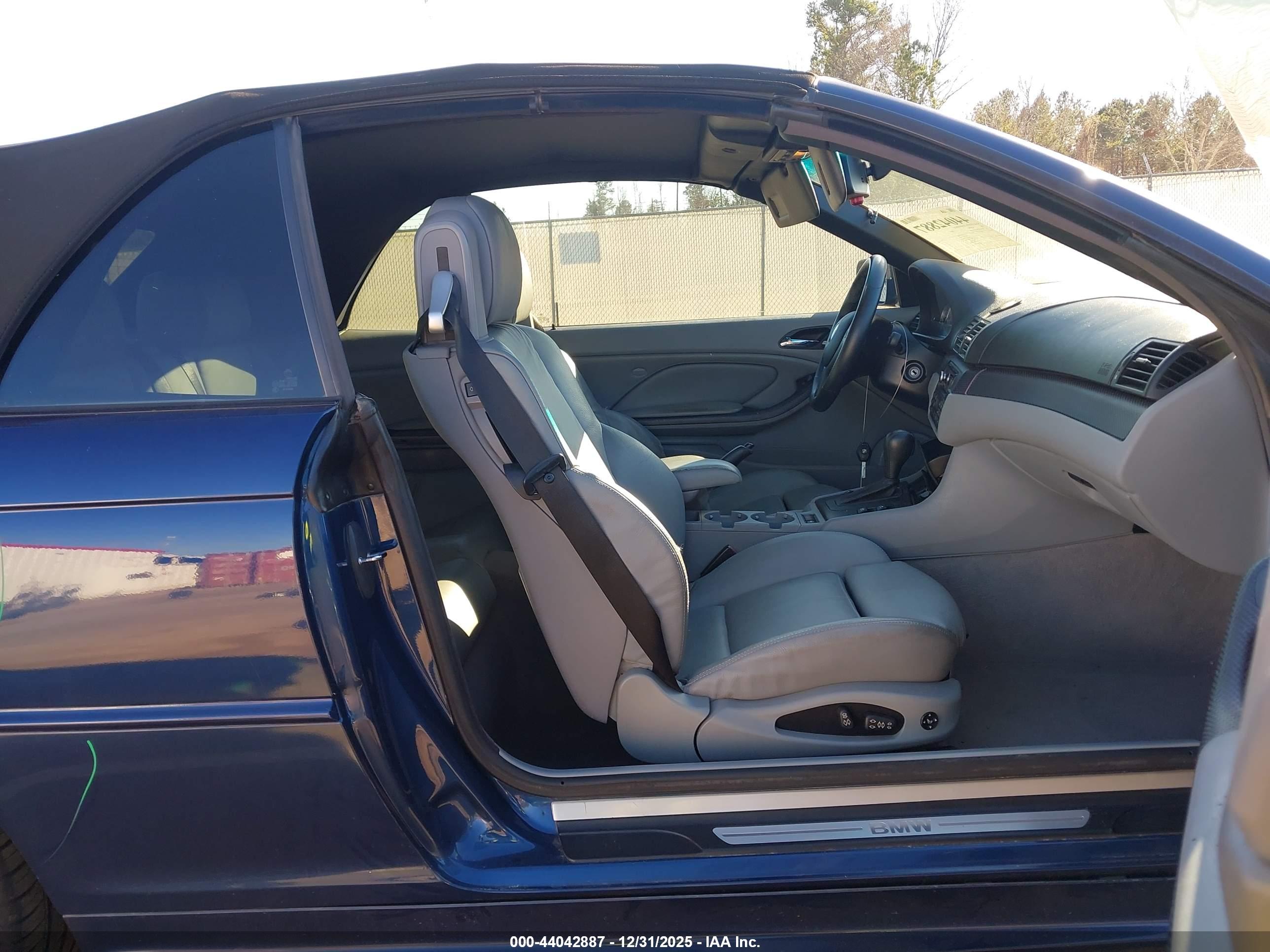 BMW 330CI image 5