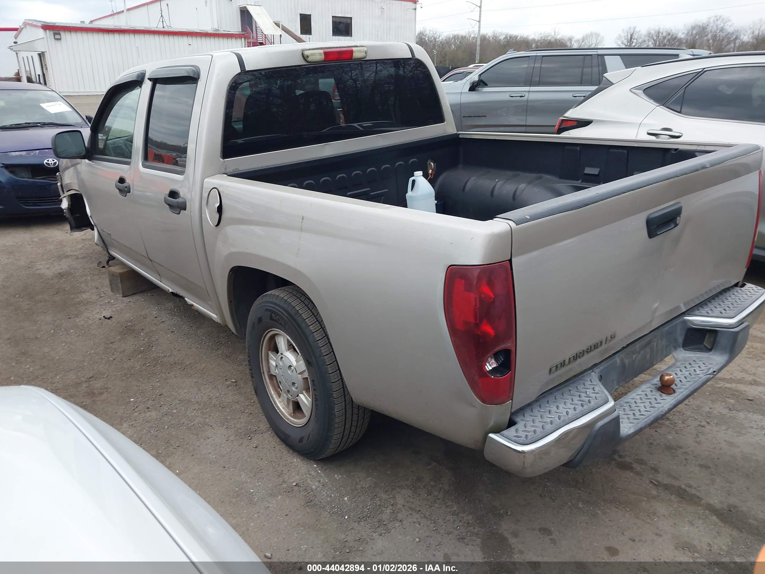 CHEVROLET COLORADO image 3