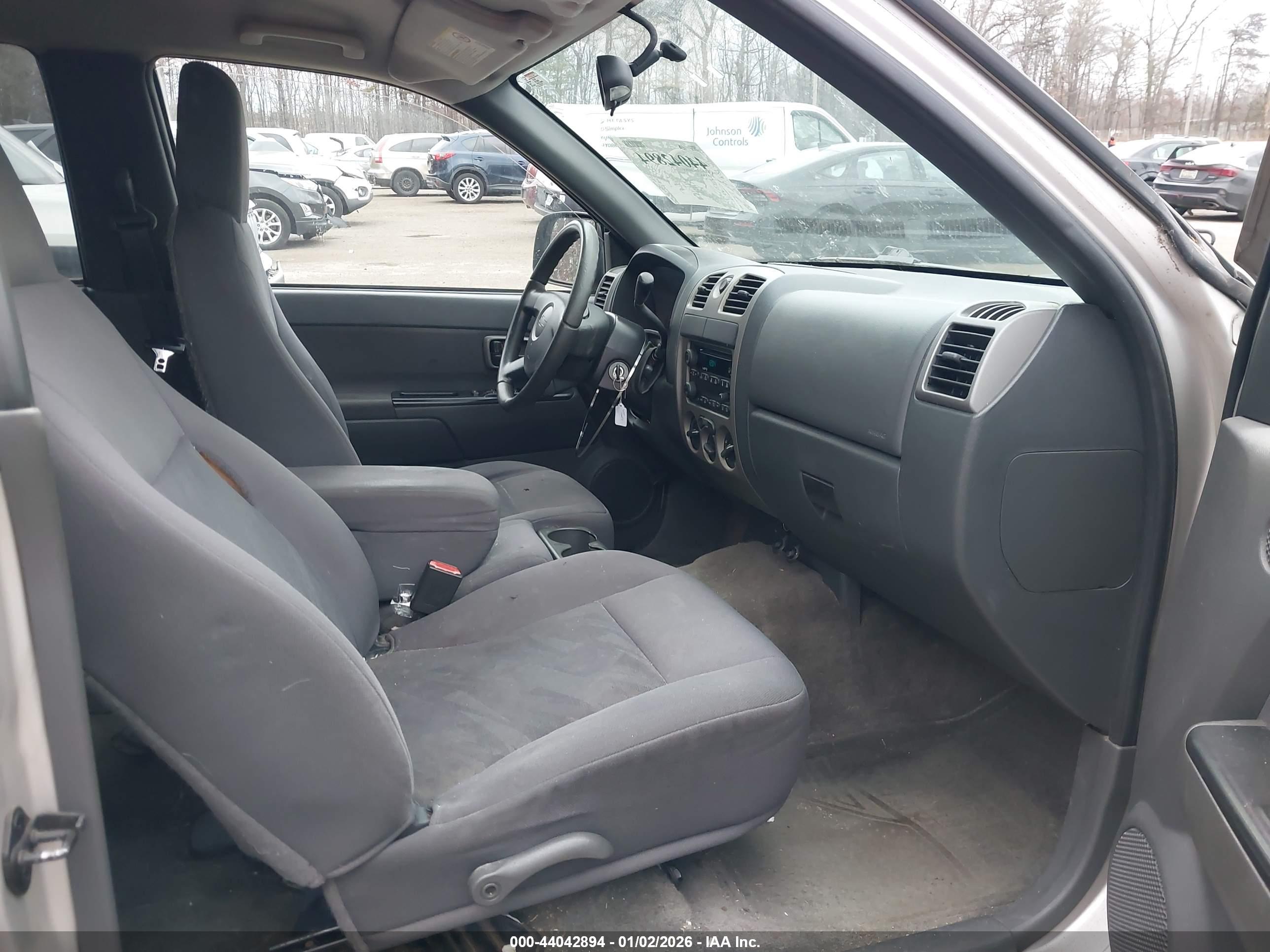 CHEVROLET COLORADO image 5