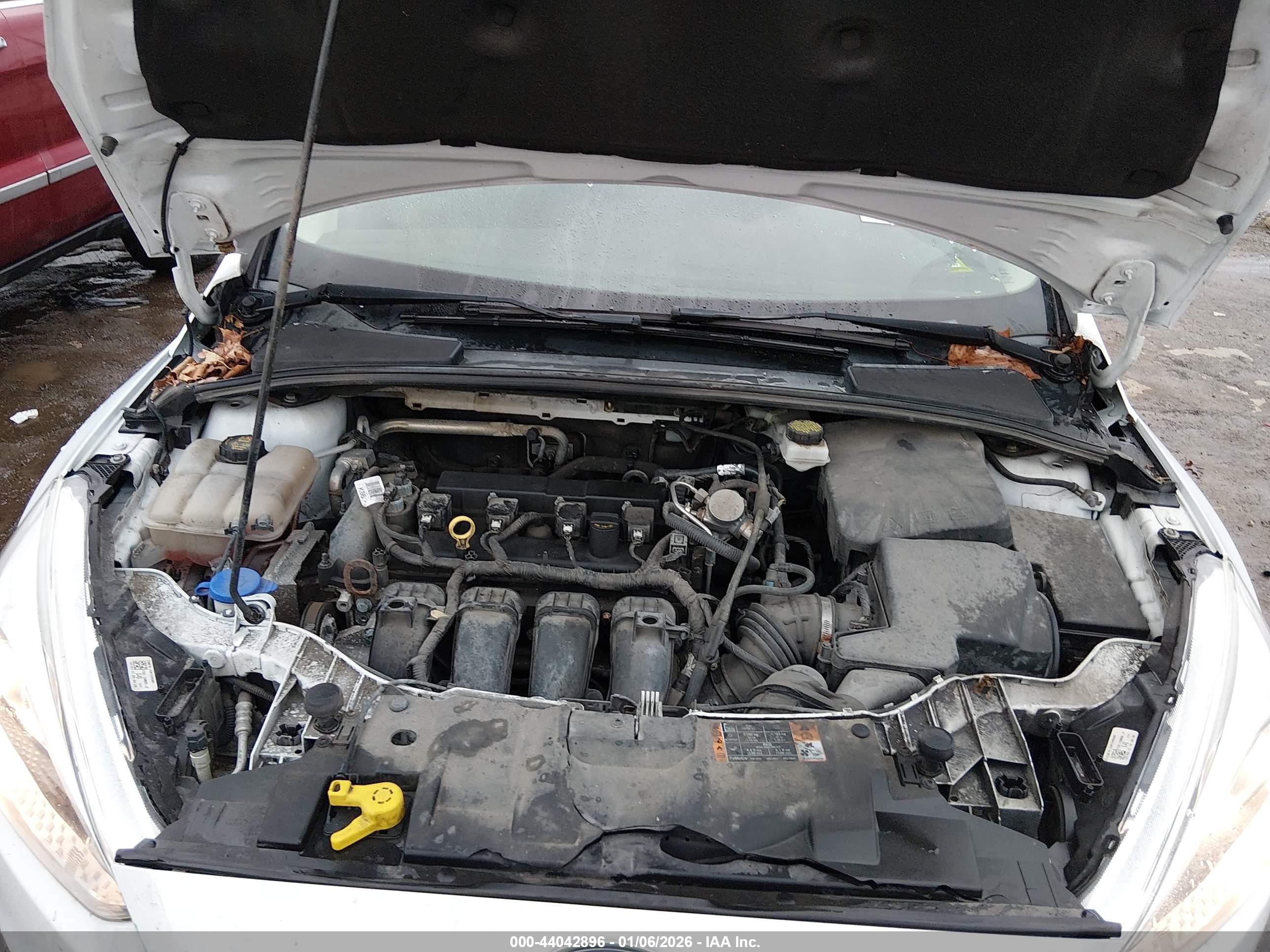 FORD FOCUS image 10