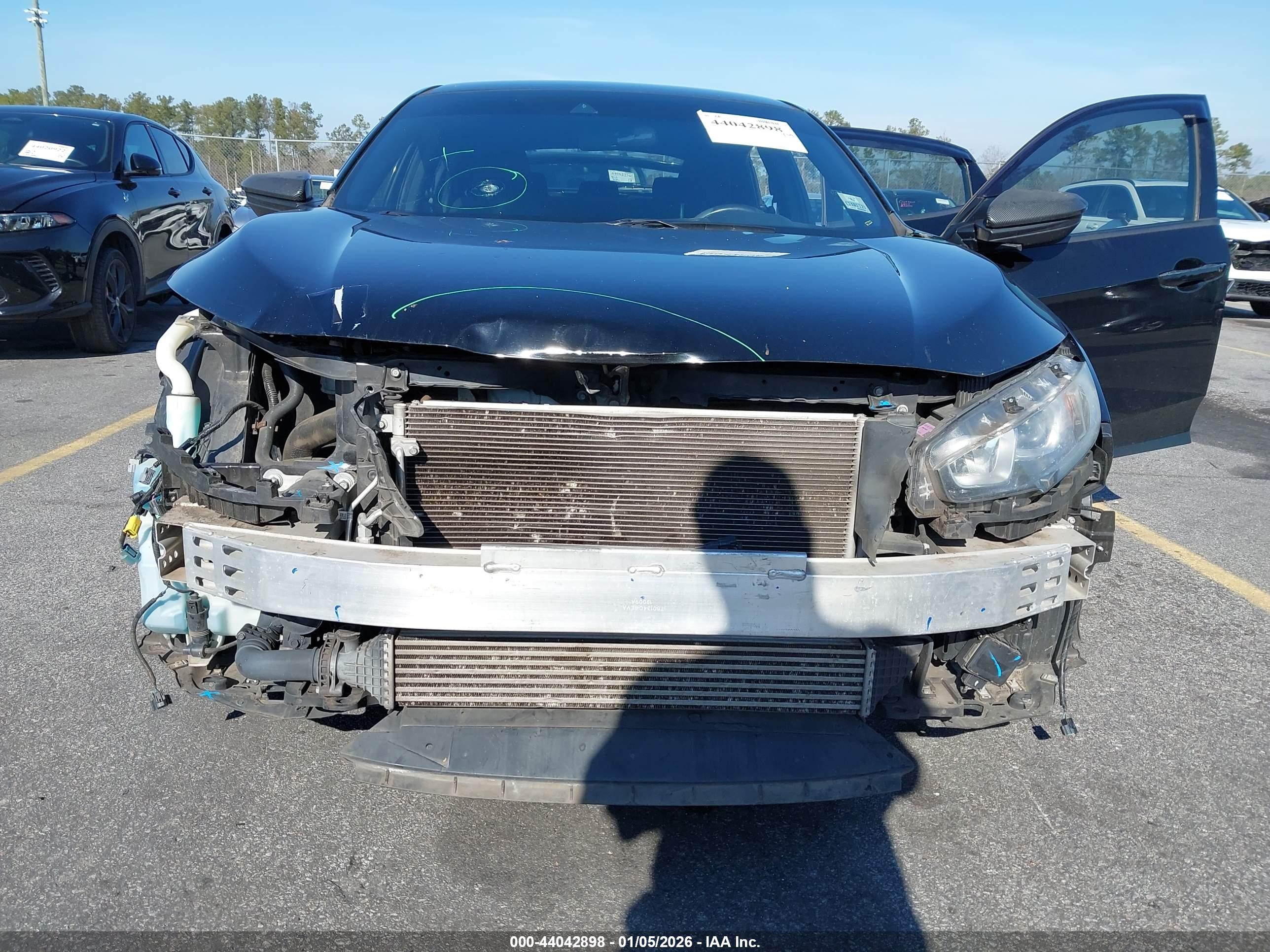 HONDA CIVIC image 6