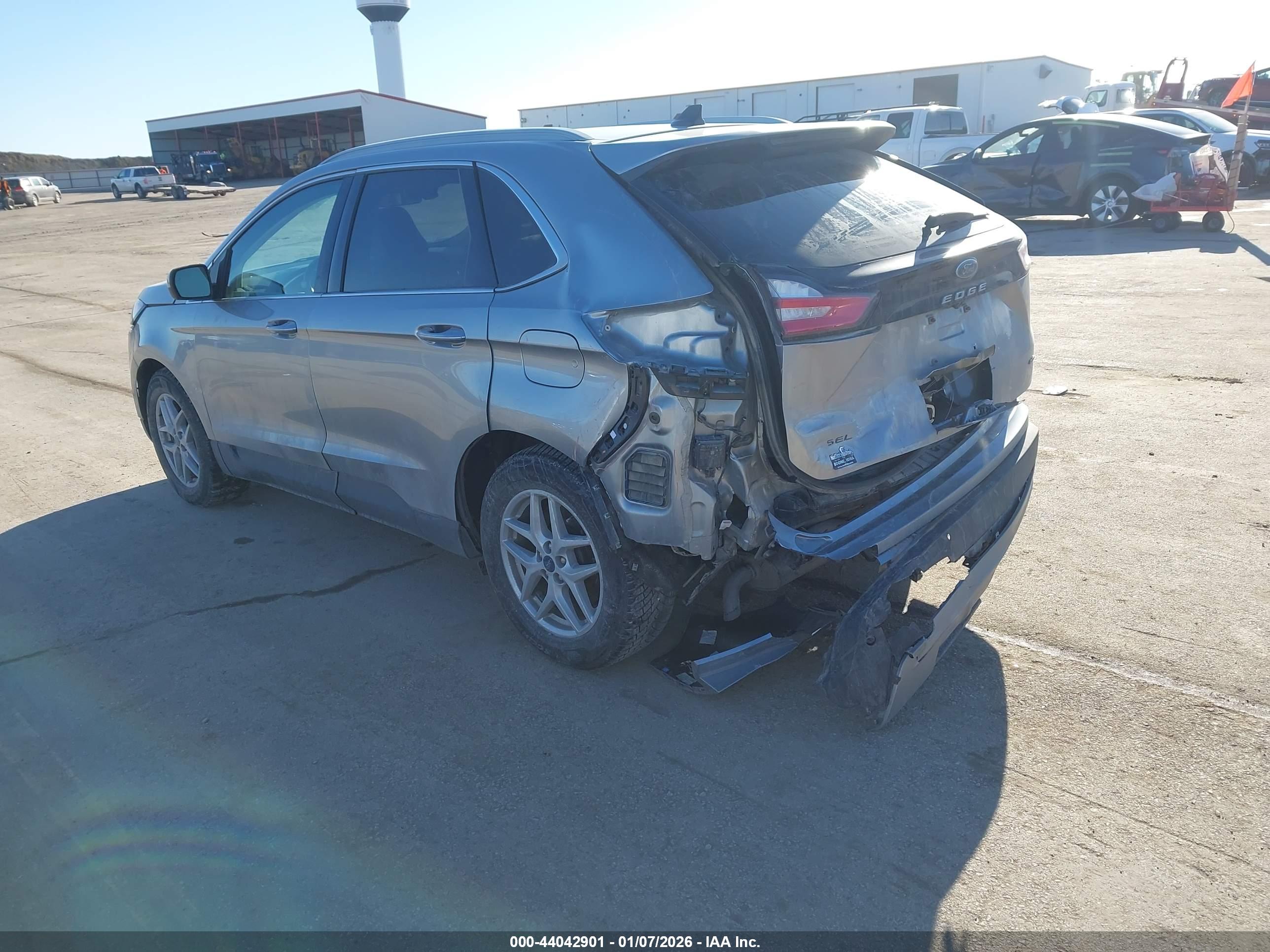 FORD EDGE image 3