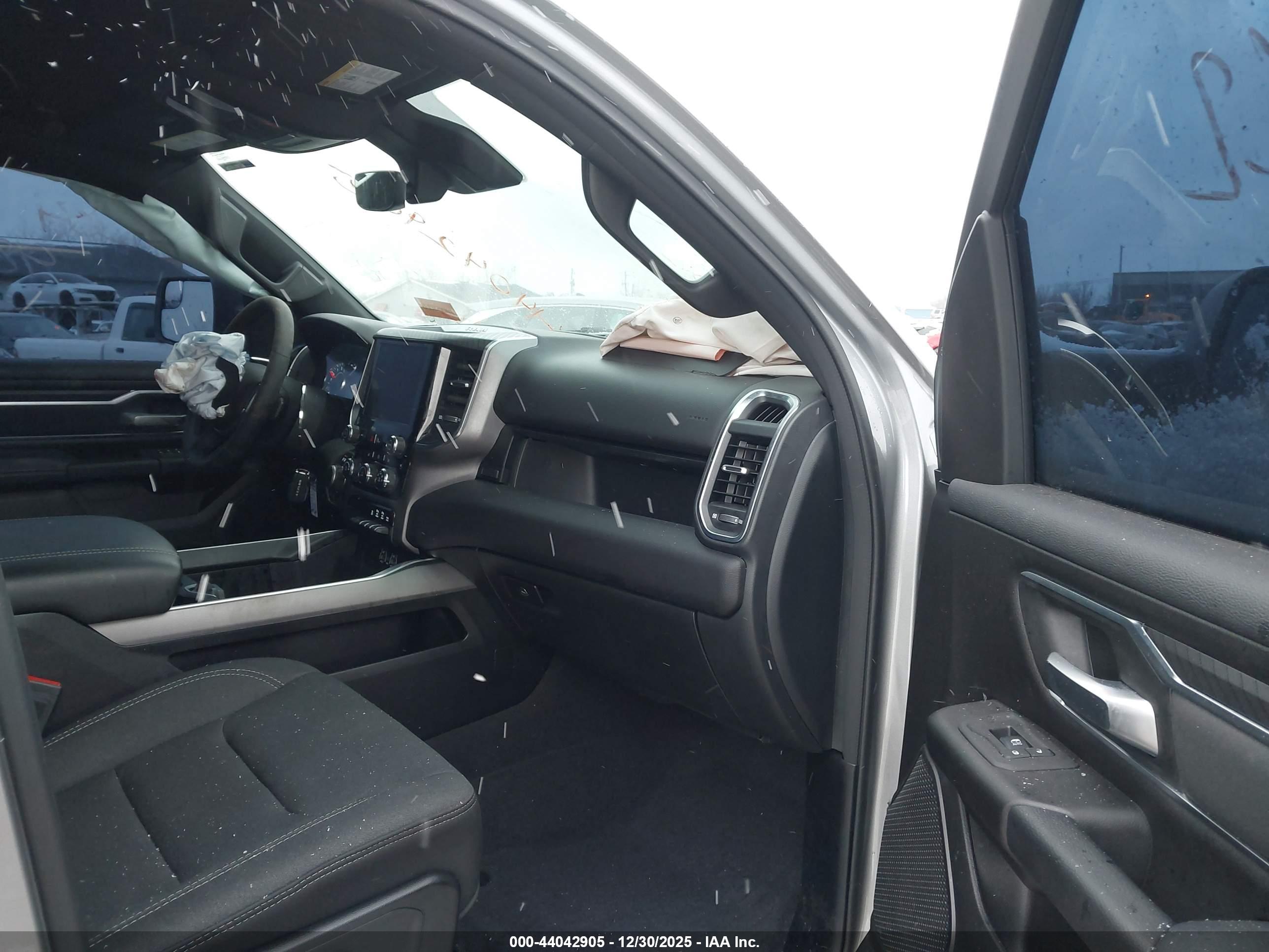 RAM 1500 image 5