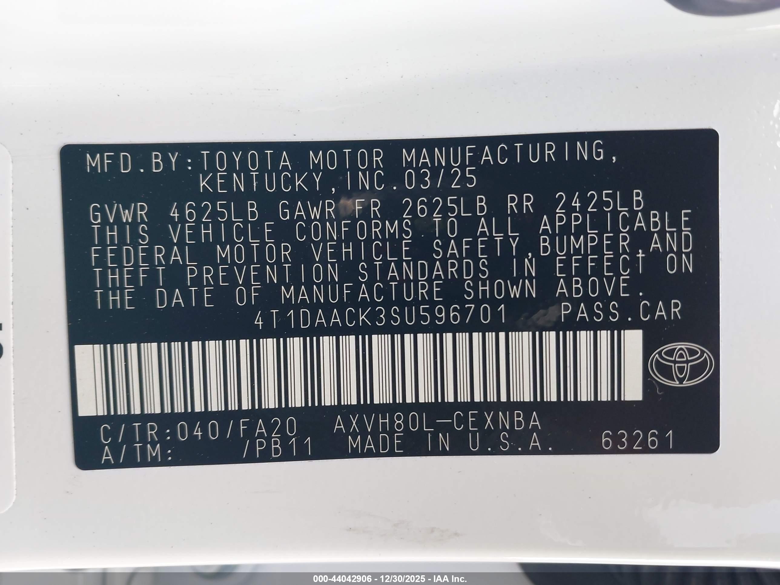 TOYOTA CAMRY image 9