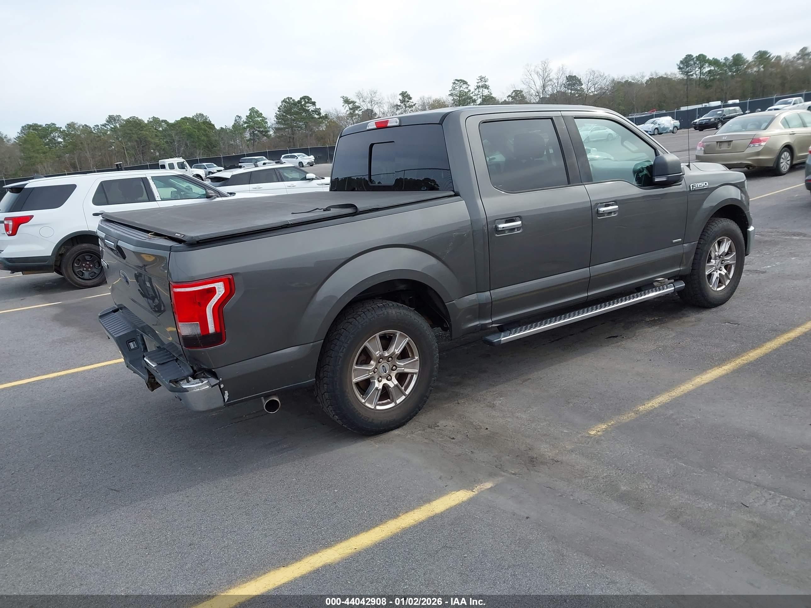 FORD F-150 image 4