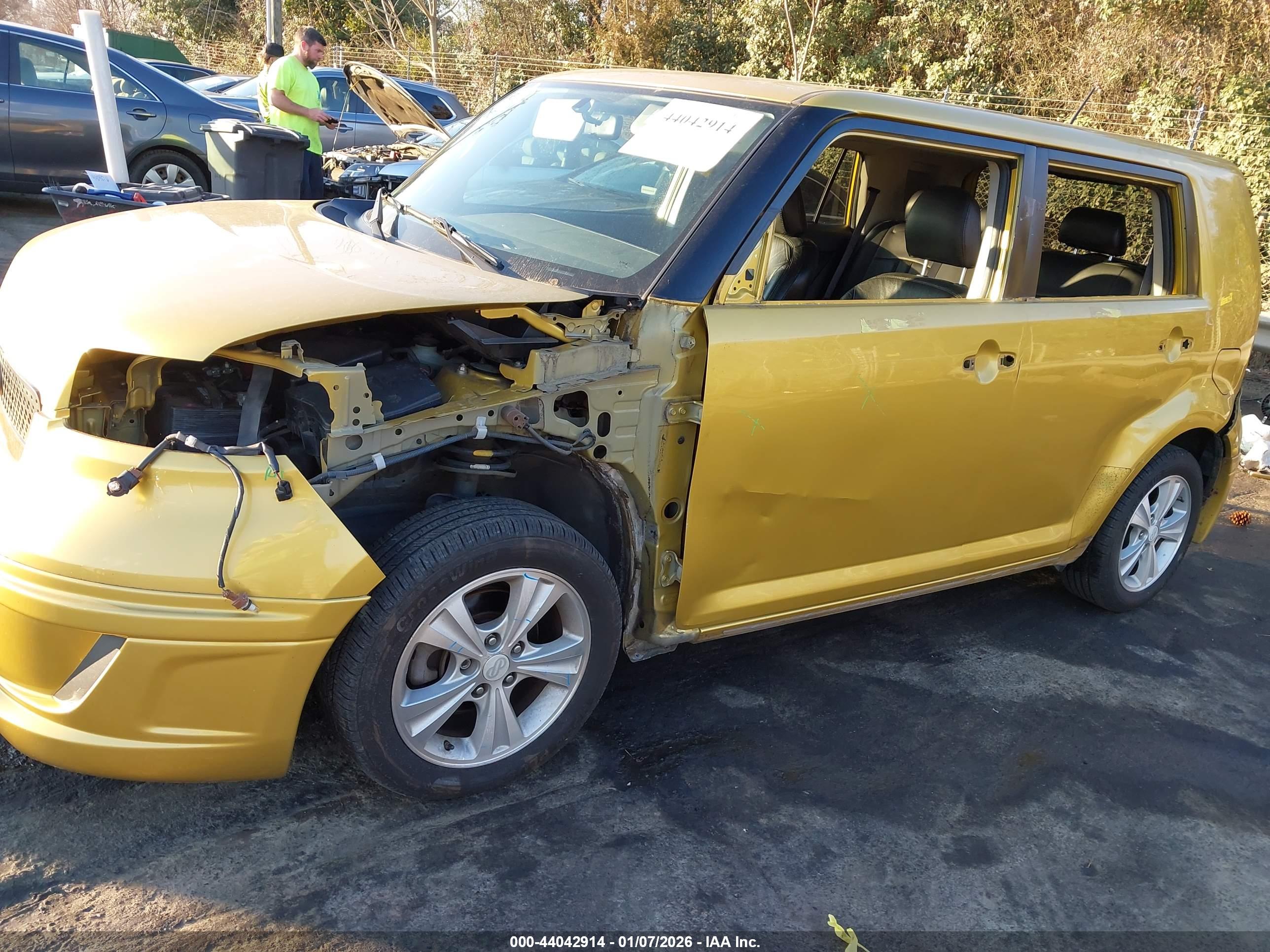 SCION XB image 6