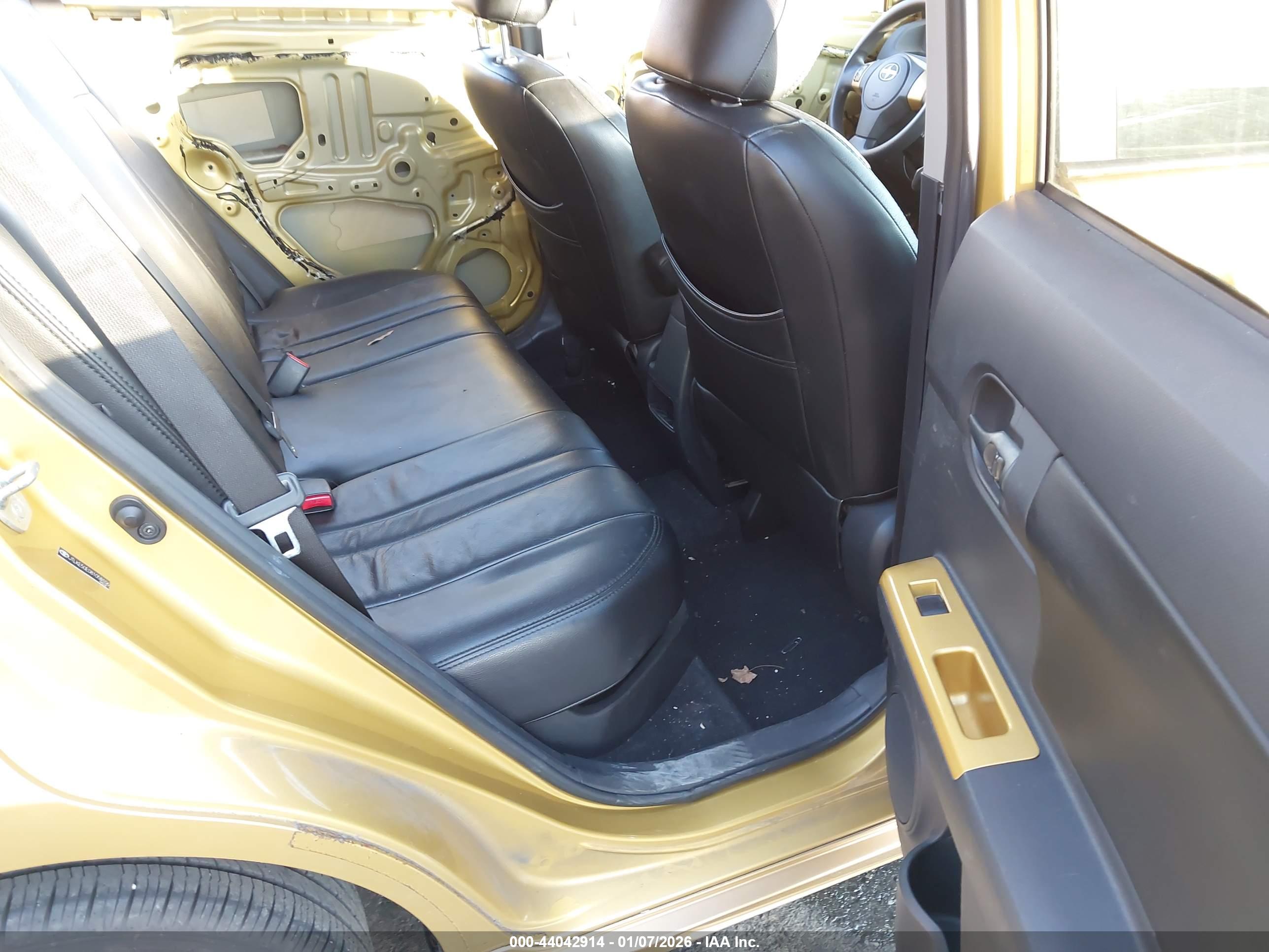 SCION XB image 8