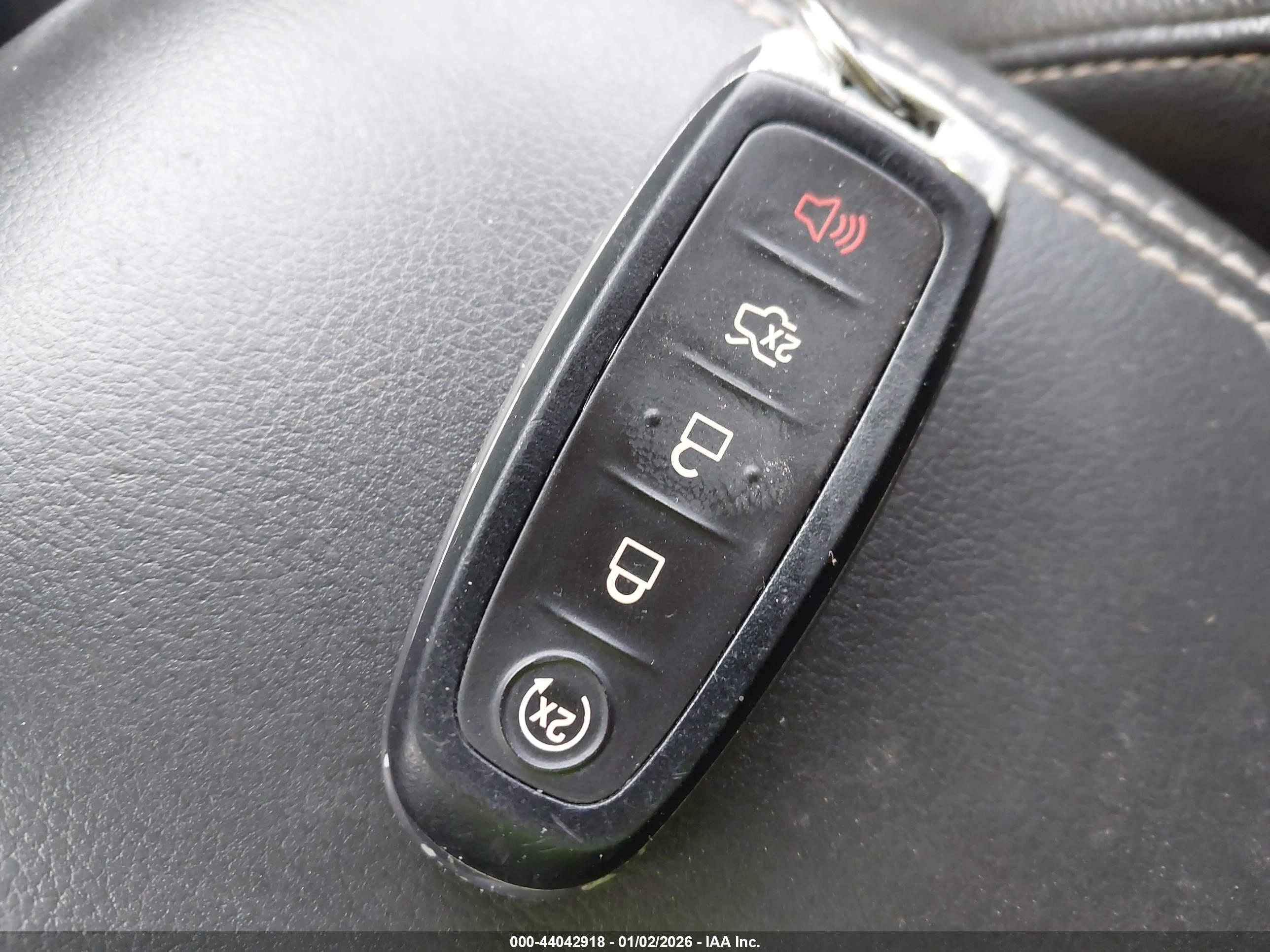 FORD ESCAPE image 11