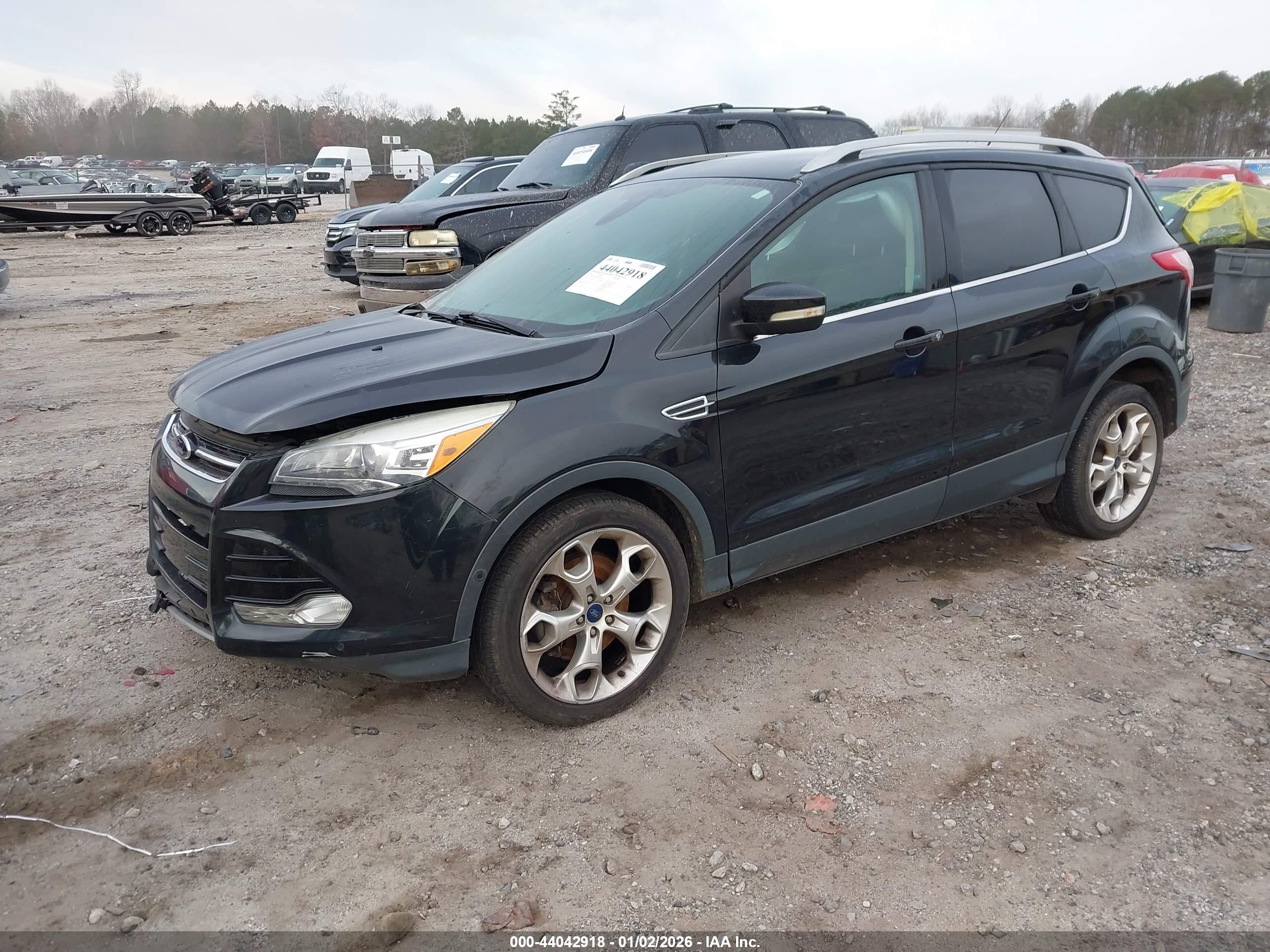FORD ESCAPE image 2