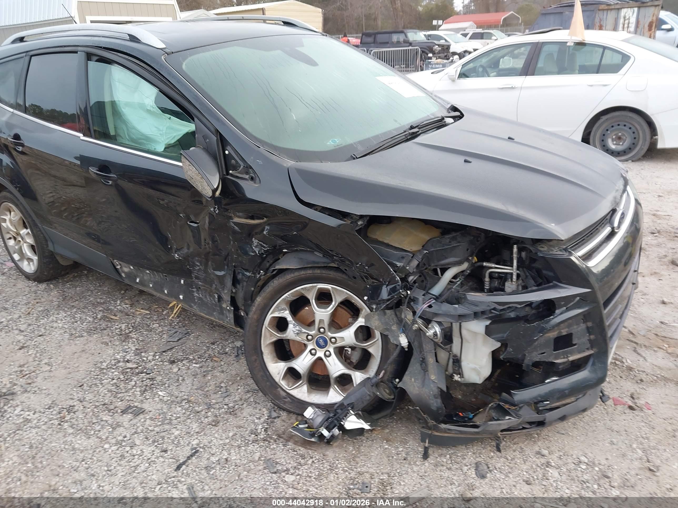 FORD ESCAPE image 6