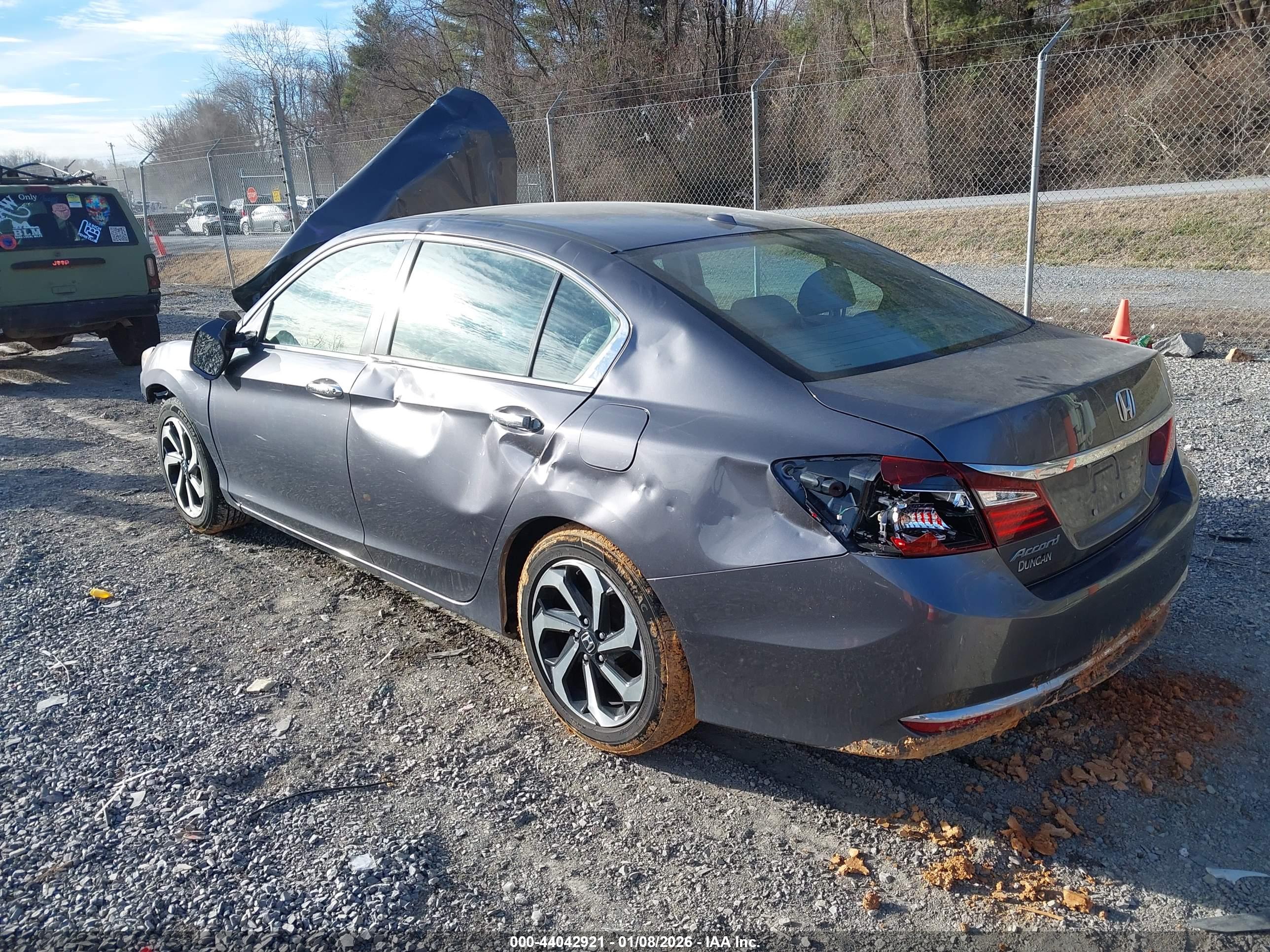 HONDA ACCORD image 3