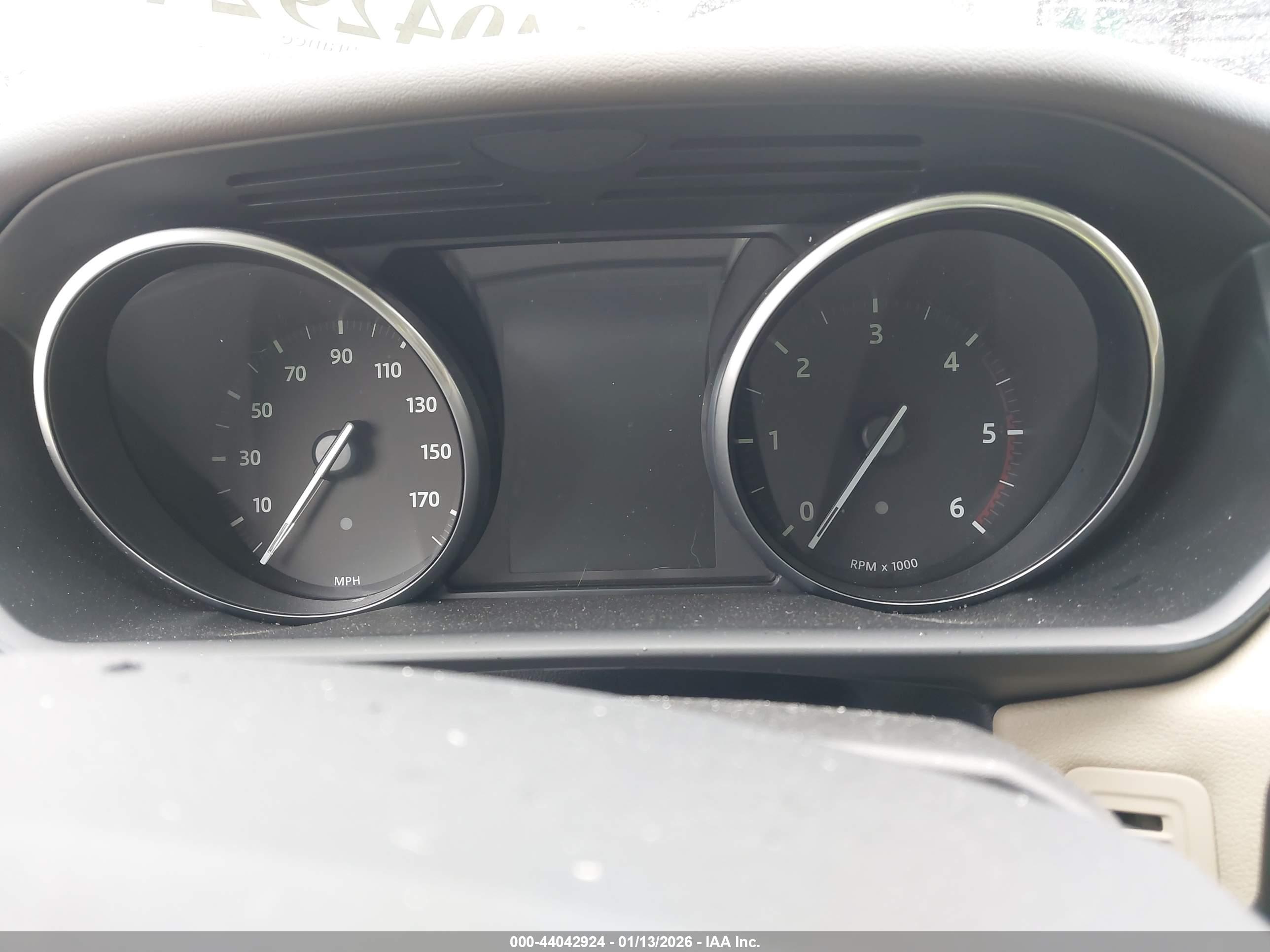 LAND ROVER image 7