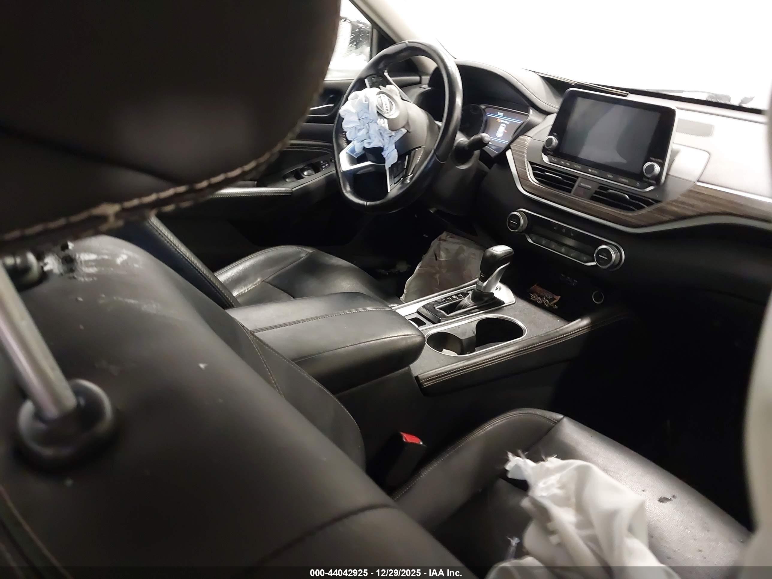 NISSAN ALTIMA image 5