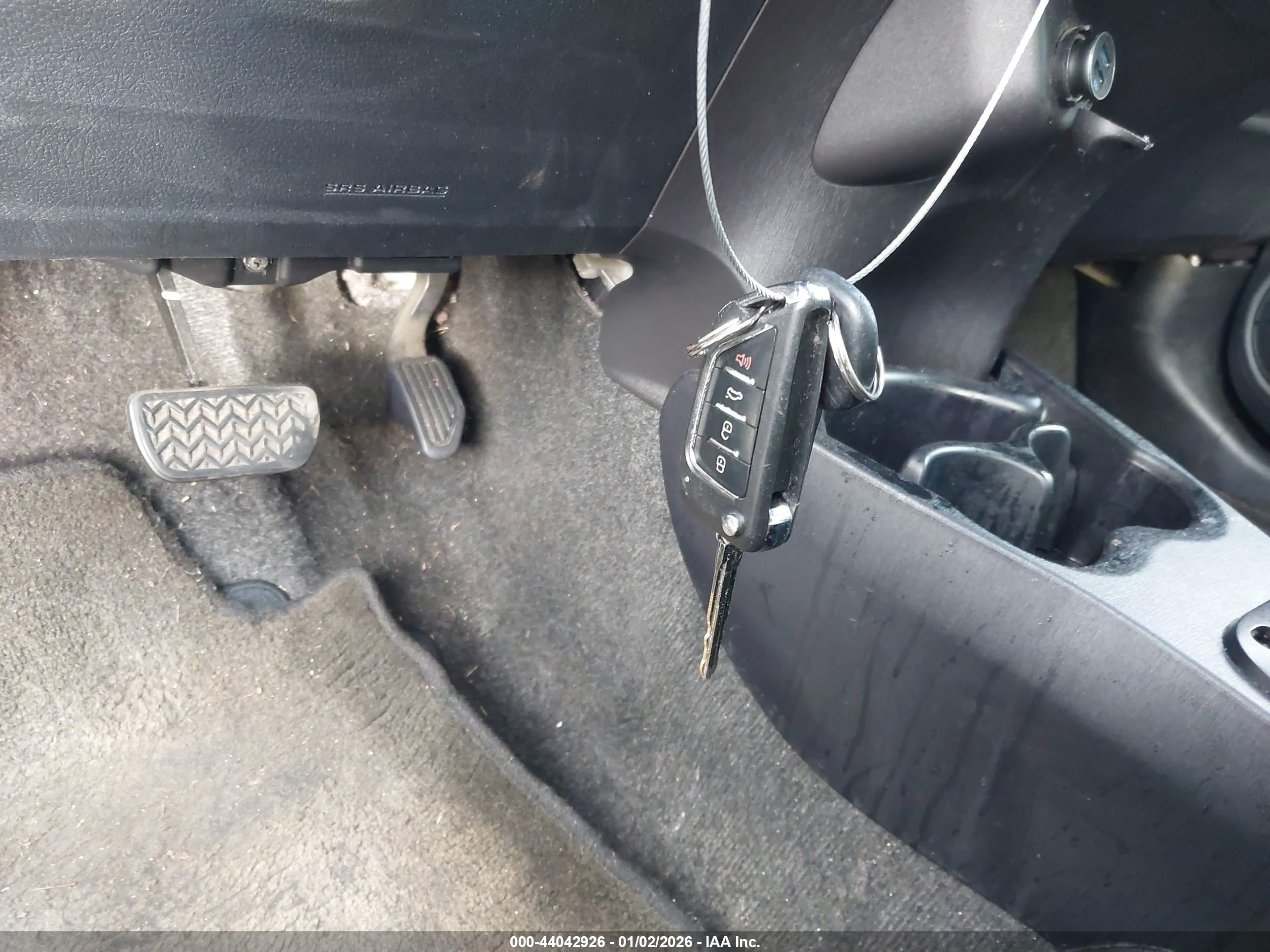 TOYOTA YARIS image 11