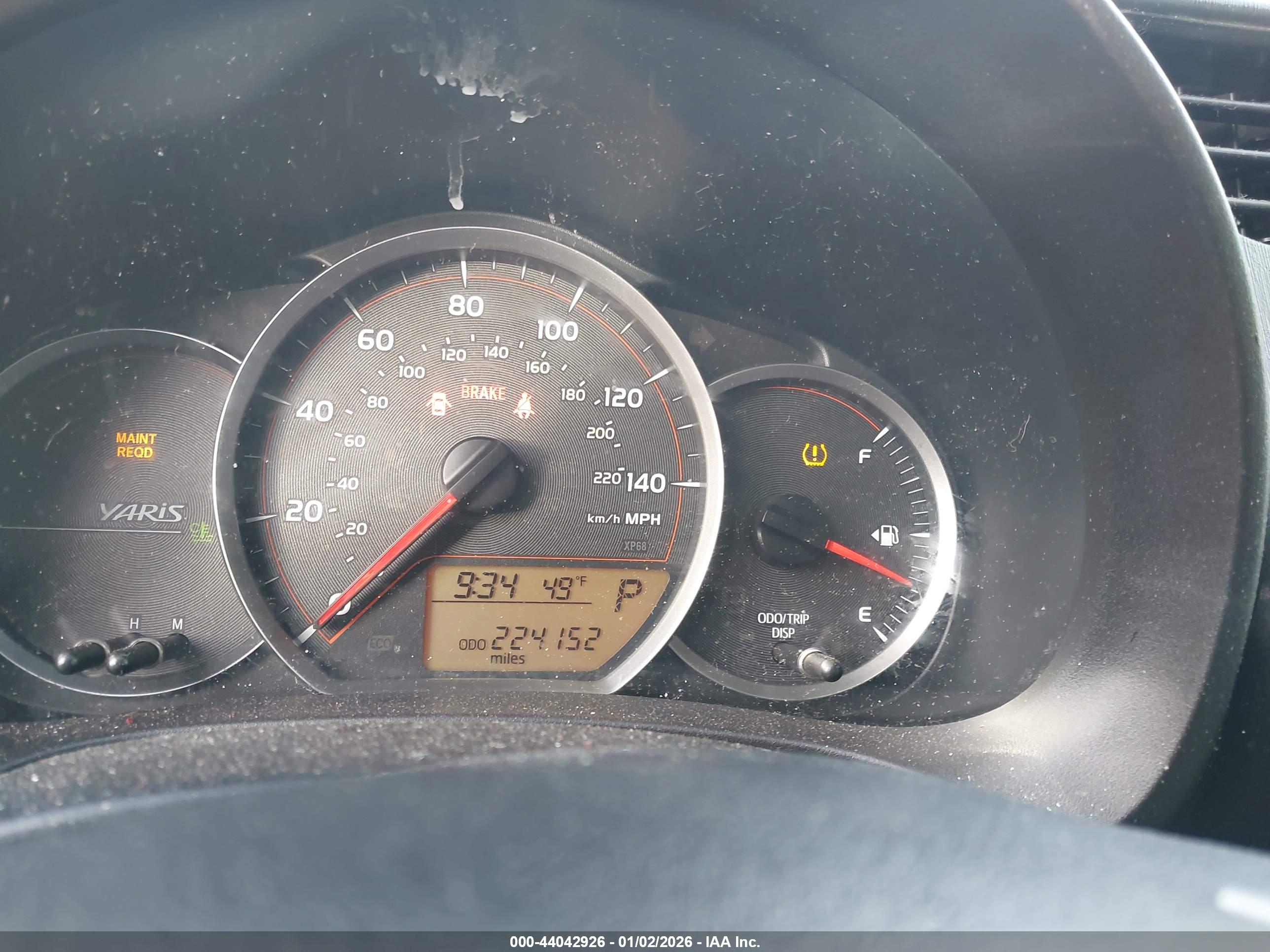 TOYOTA YARIS image 7