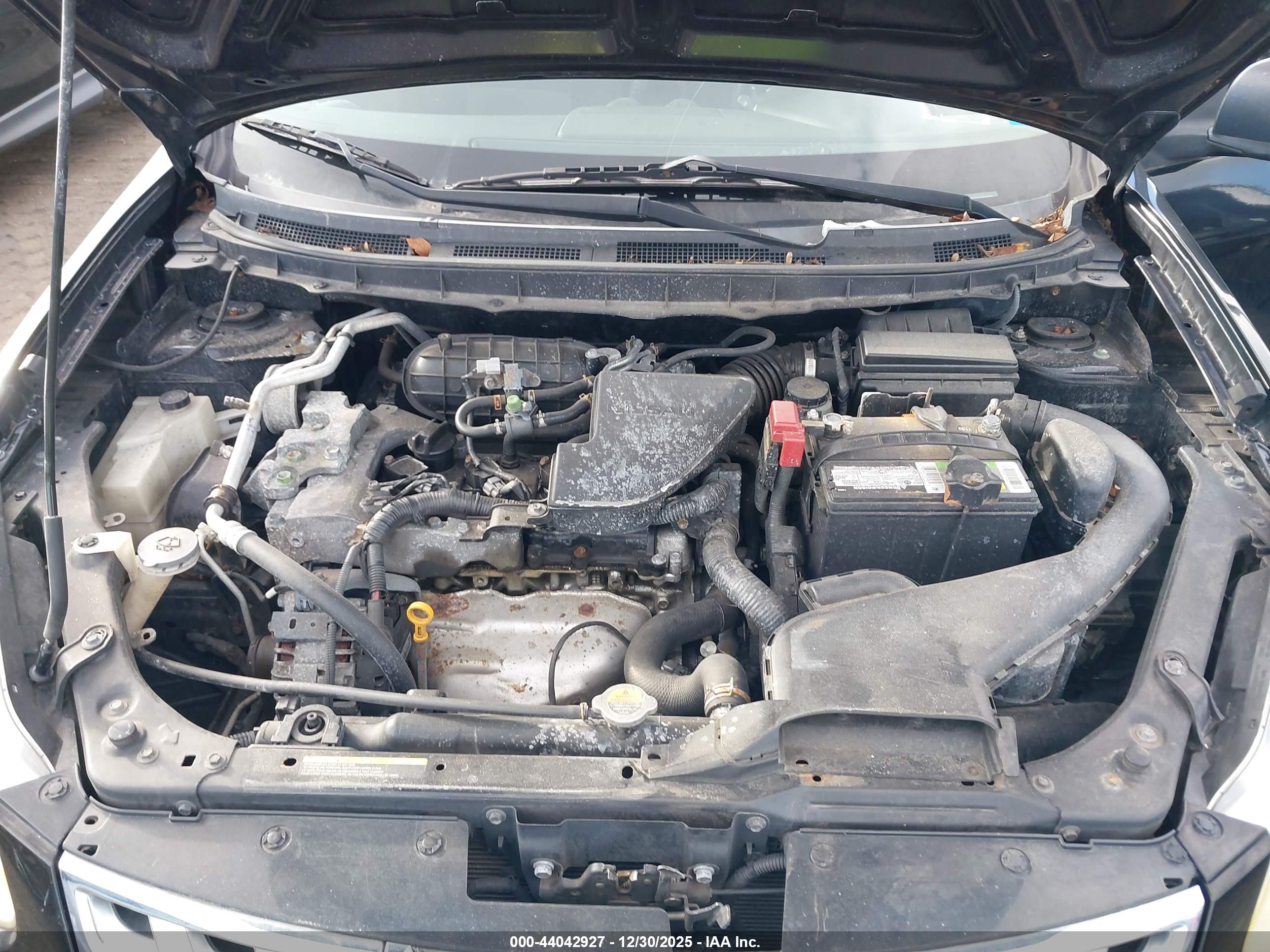 NISSAN ROGUE image 10