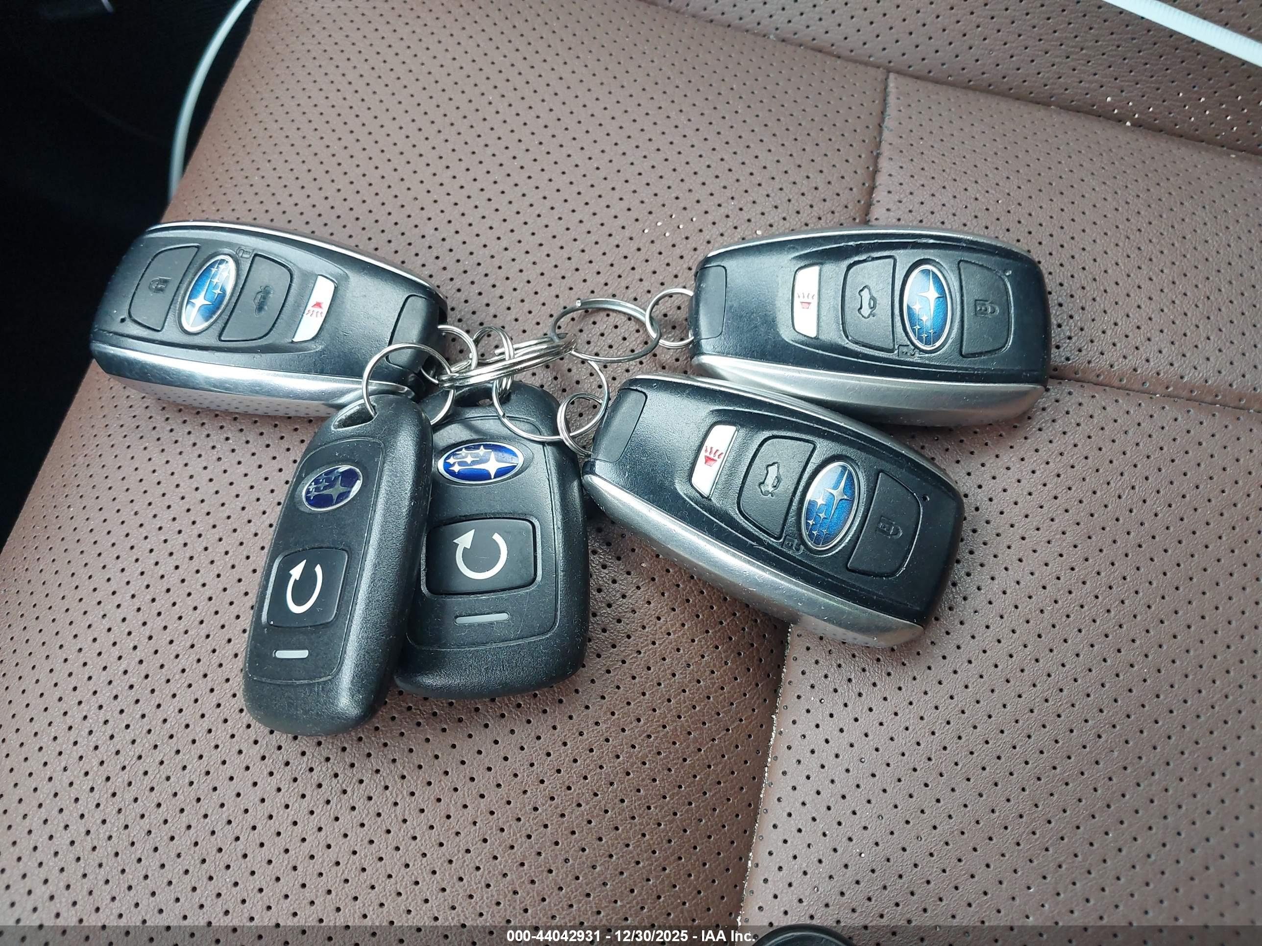 SUBARU ASCENT image 11