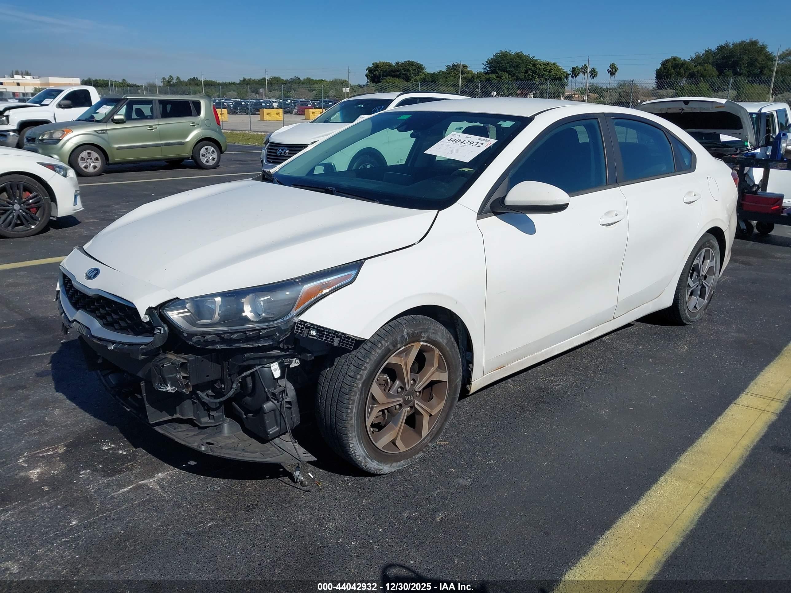 KIA FORTE image 2