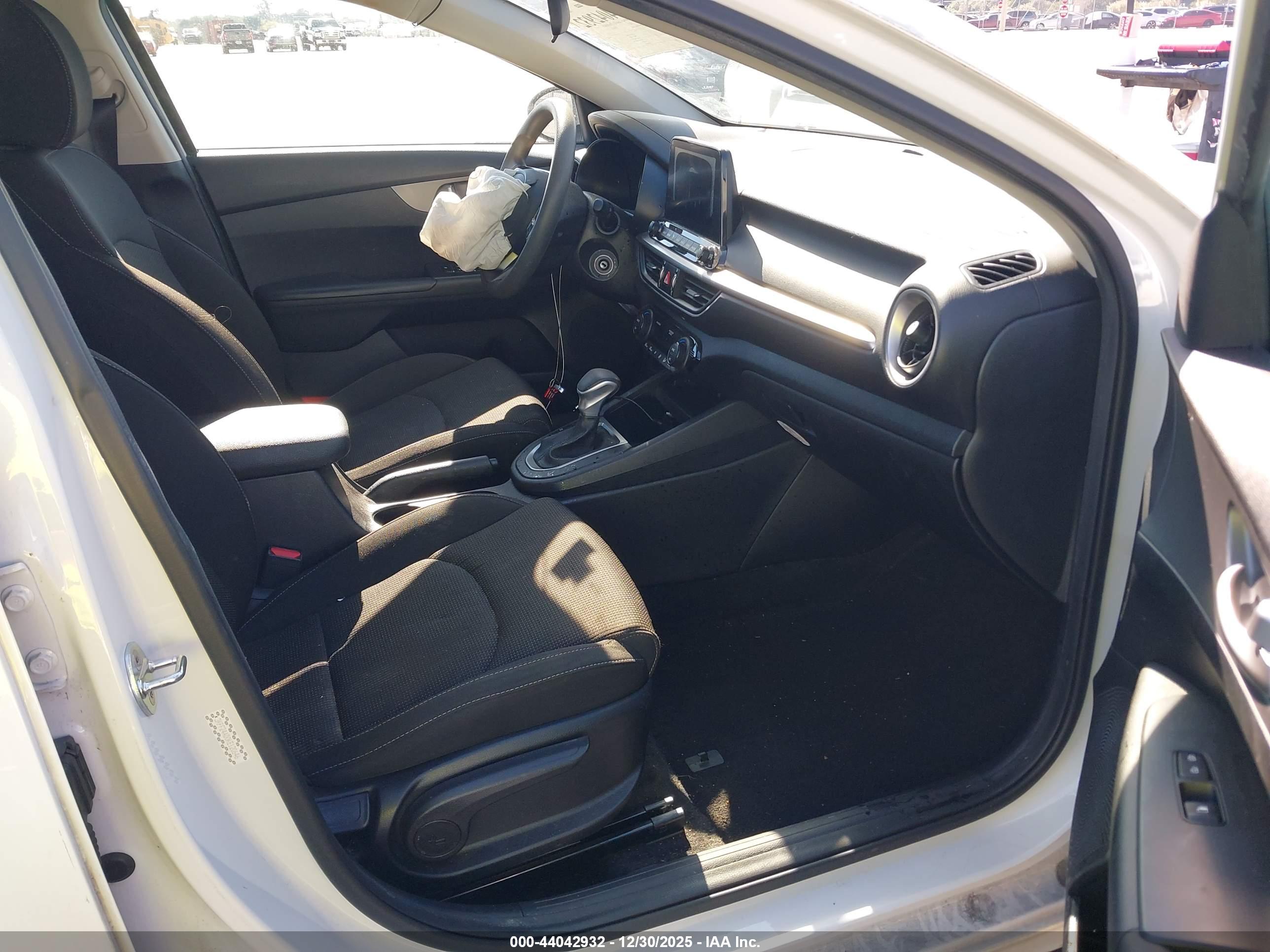 KIA FORTE image 5