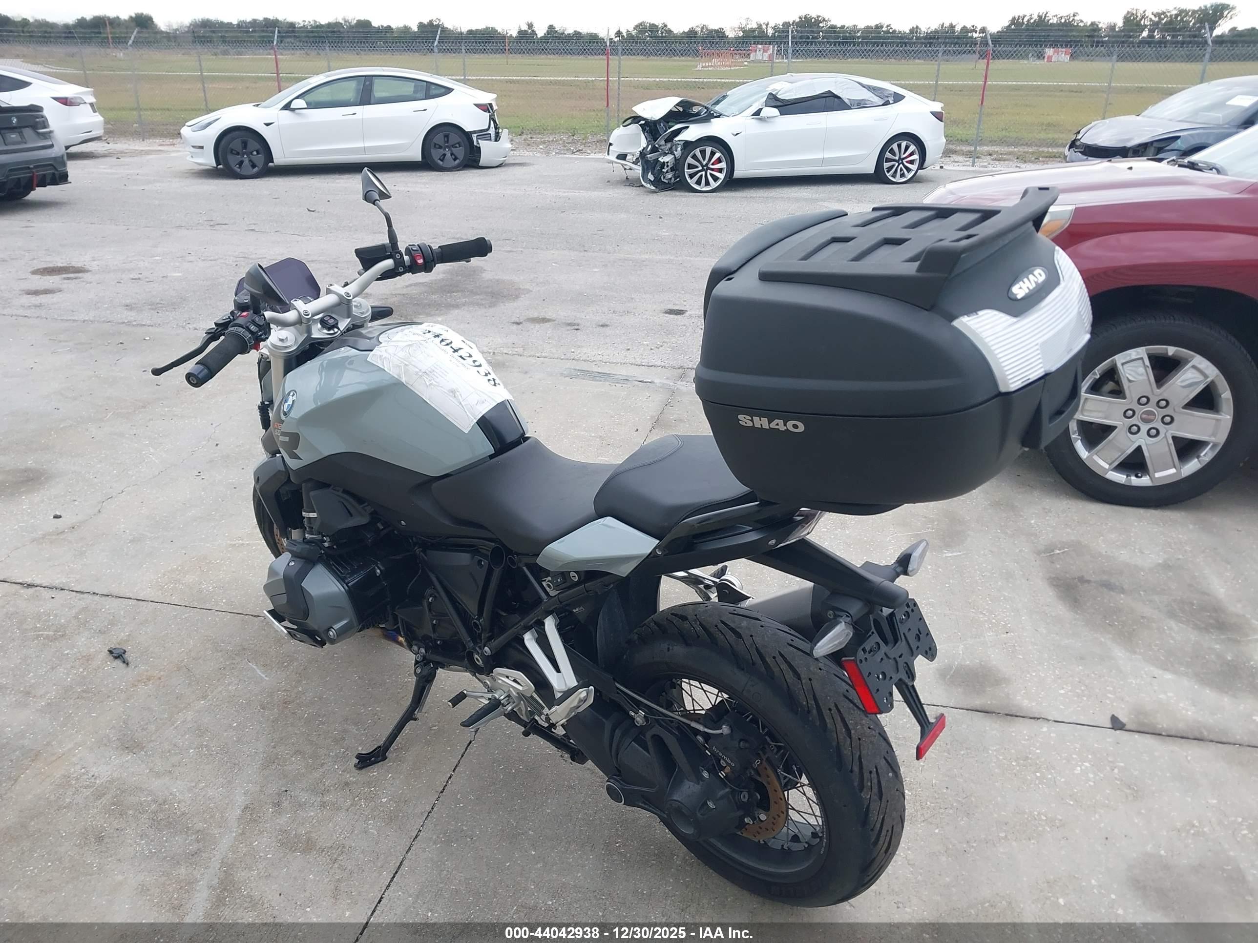BMW R image 3