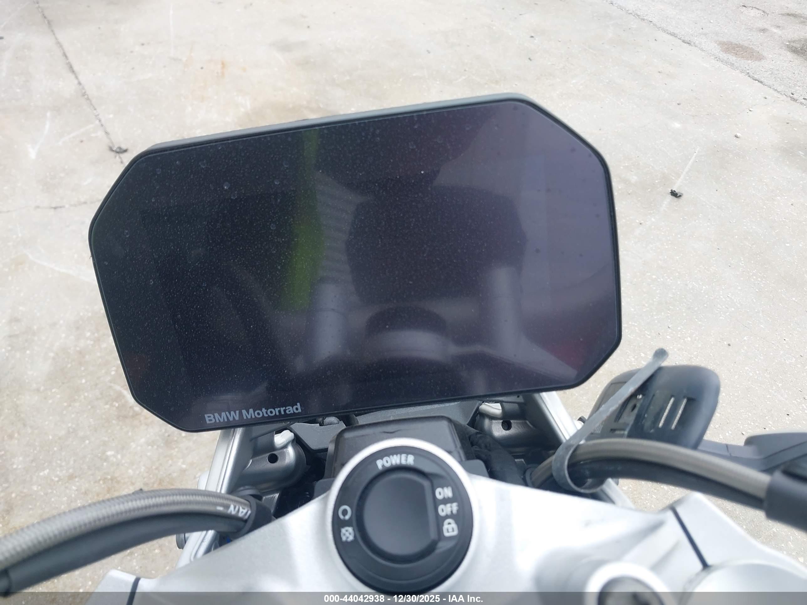 BMW R image 7