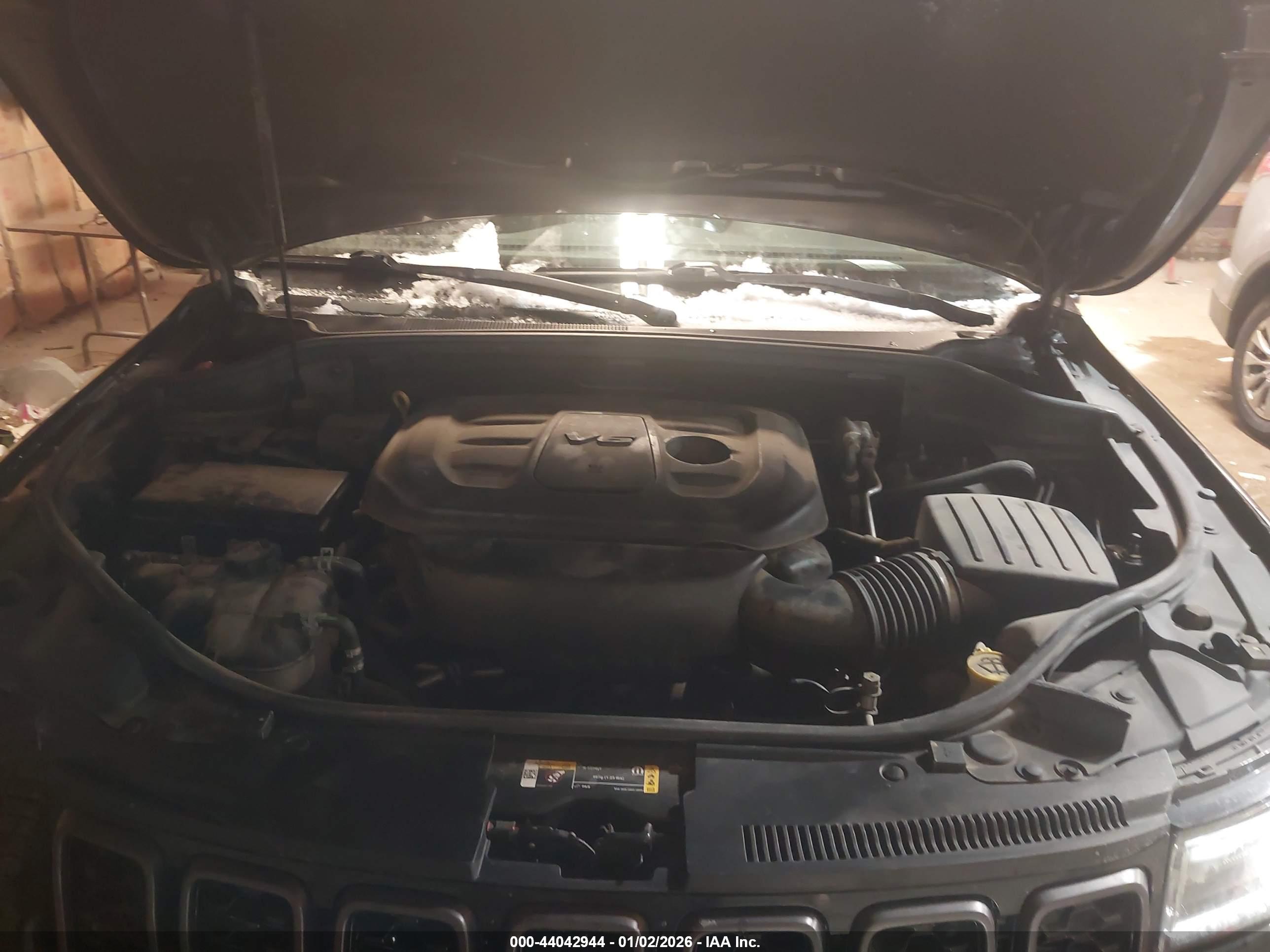 JEEP GRAND image 10
