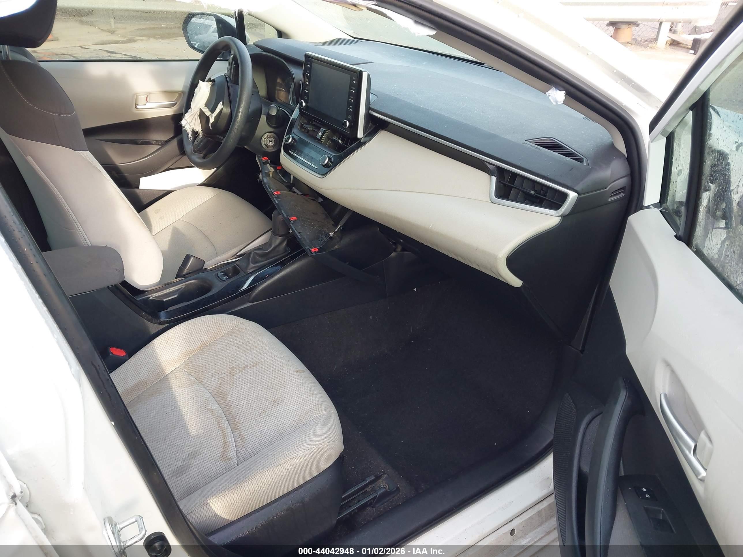 TOYOTA COROLLA image 5