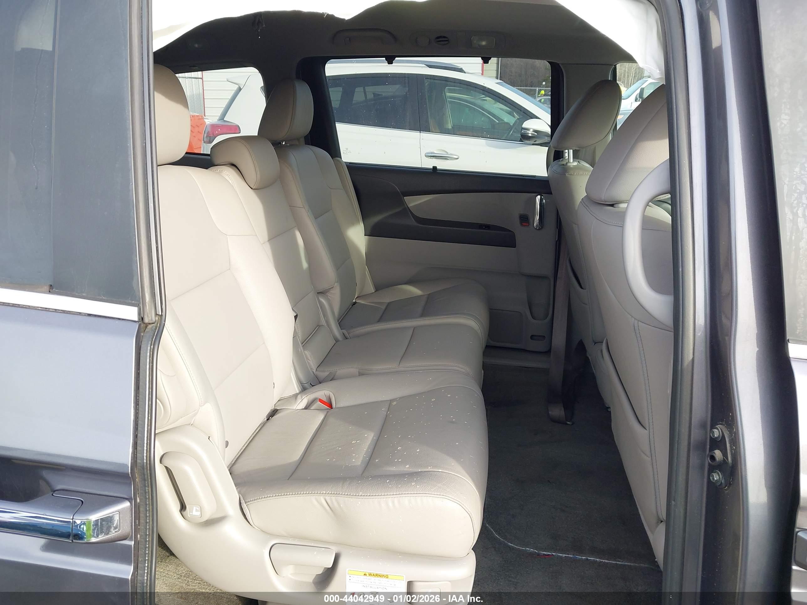 HONDA ODYSSEY image 8