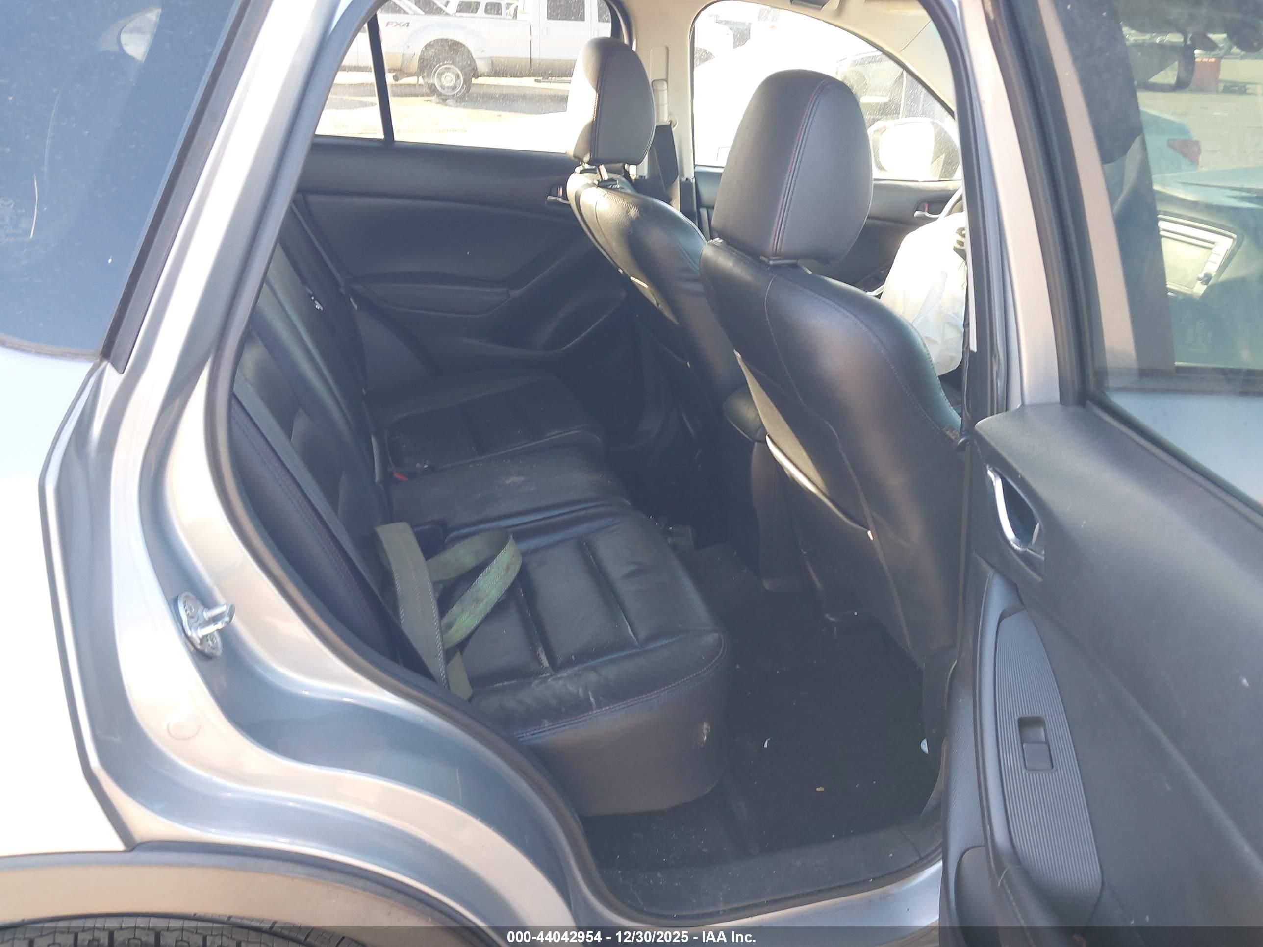 MAZDA CX-5 image 8