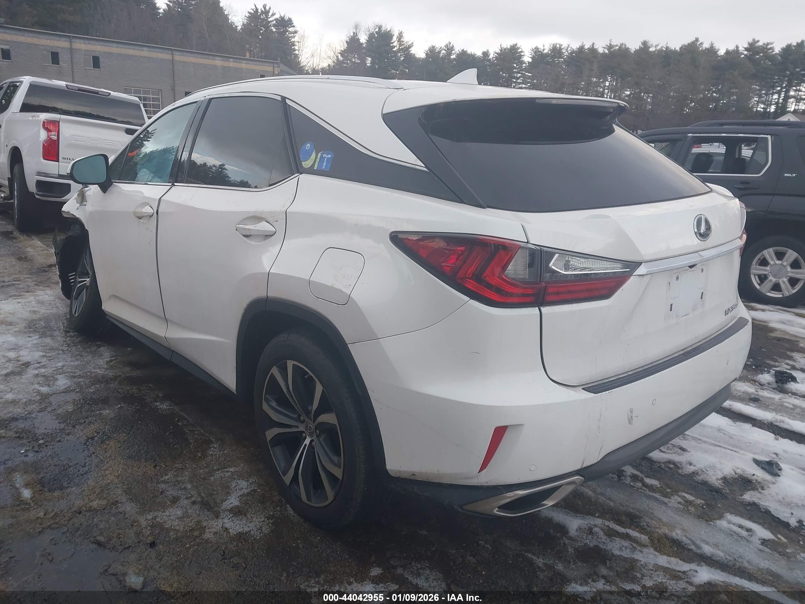 LEXUS RX image 3