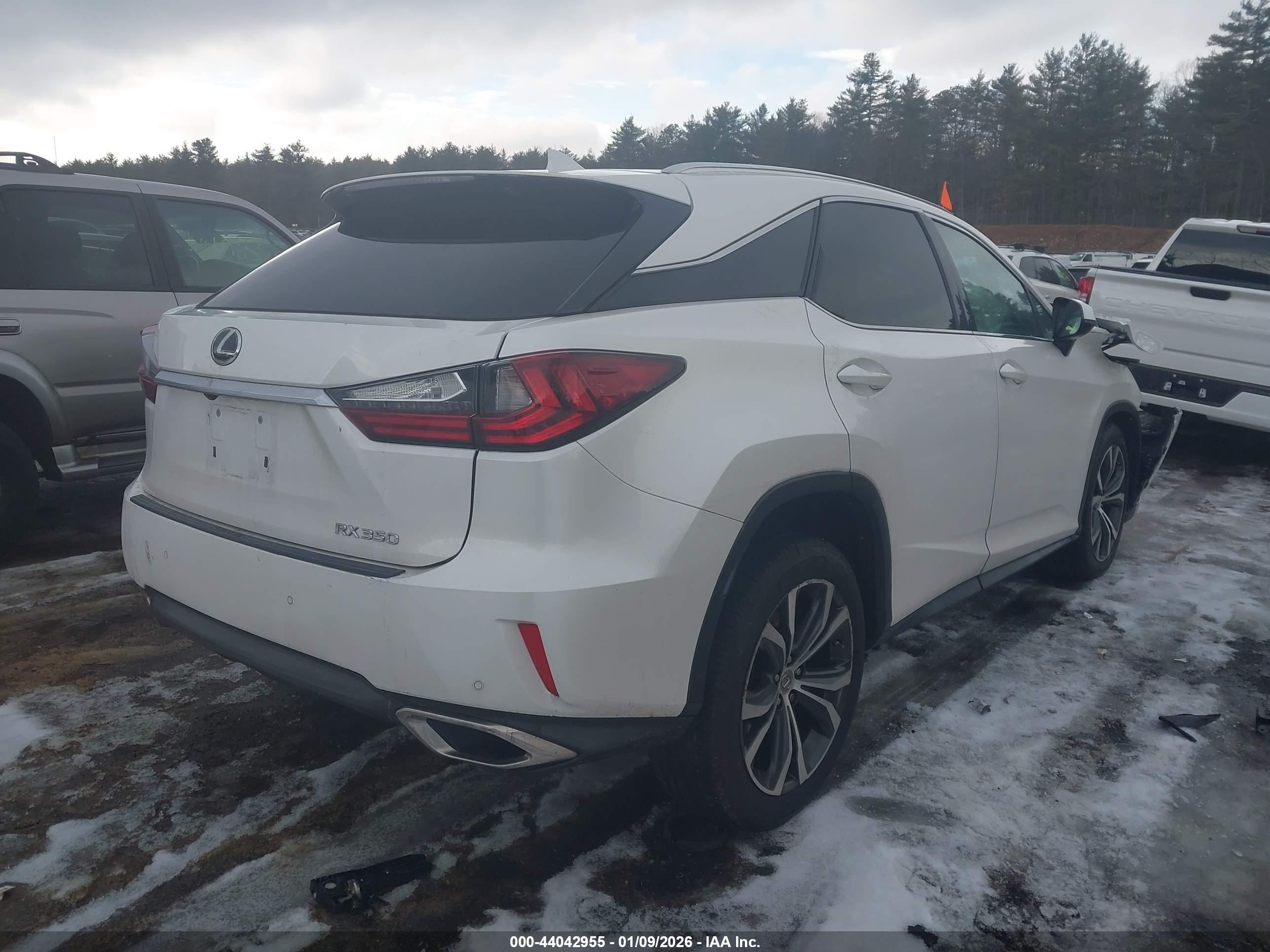 LEXUS RX image 4