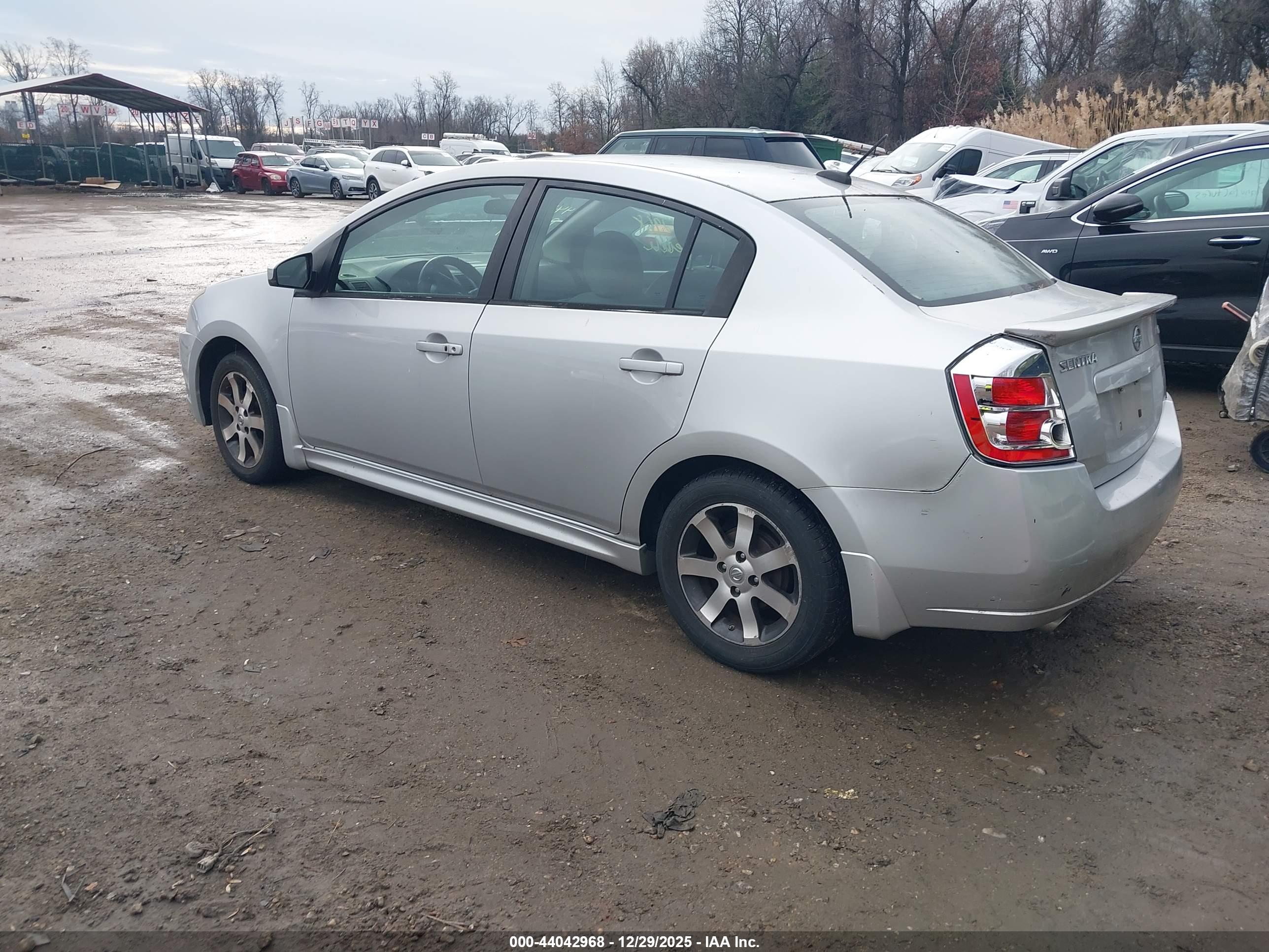 NISSAN SENTRA image 3