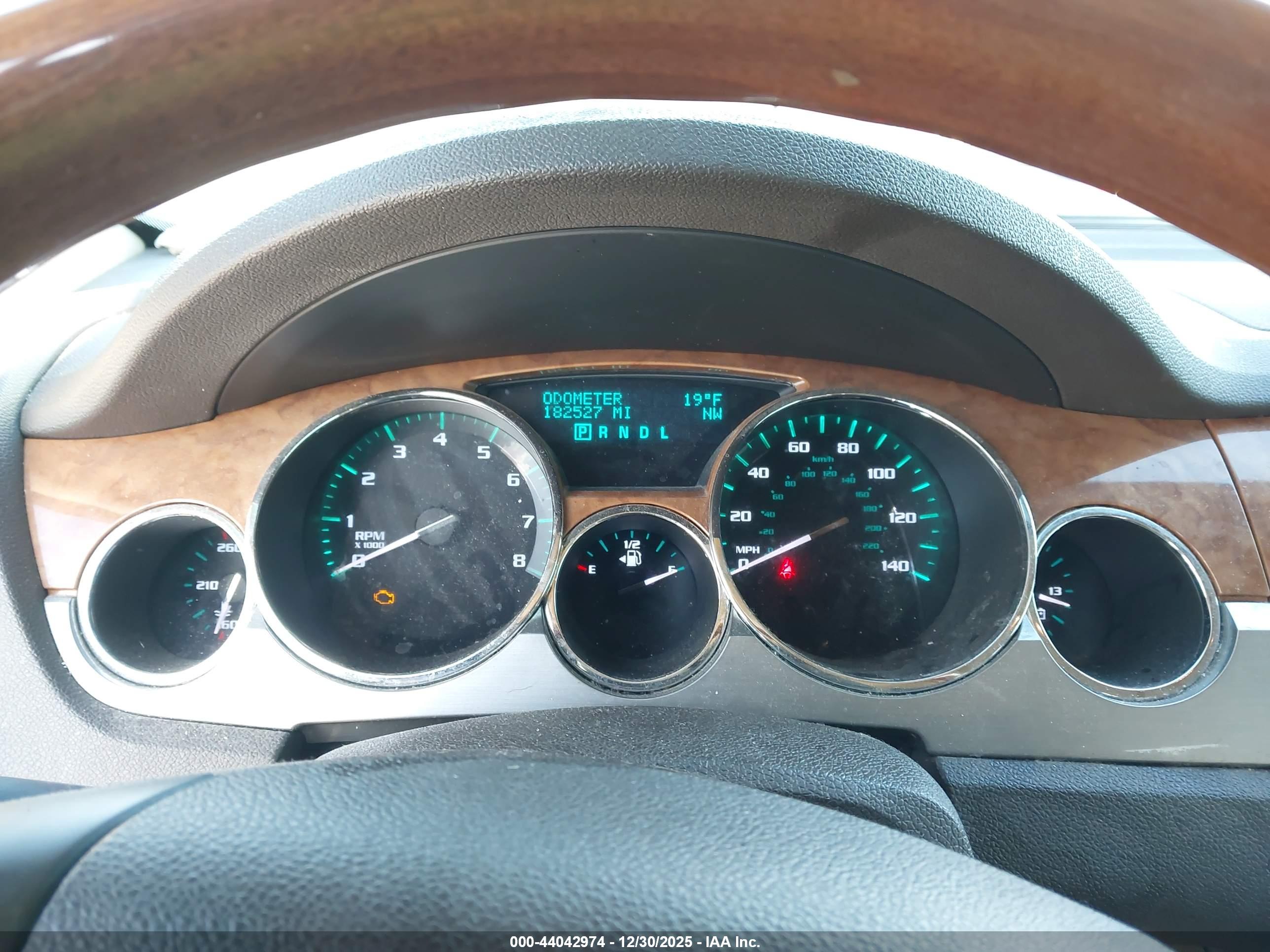 BUICK ENCLAVE image 7