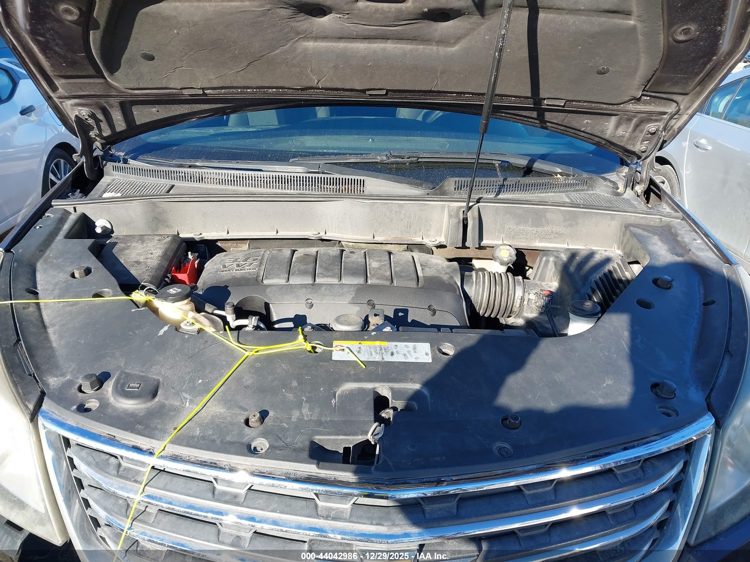CHEVROLET TRAVERSE image 10
