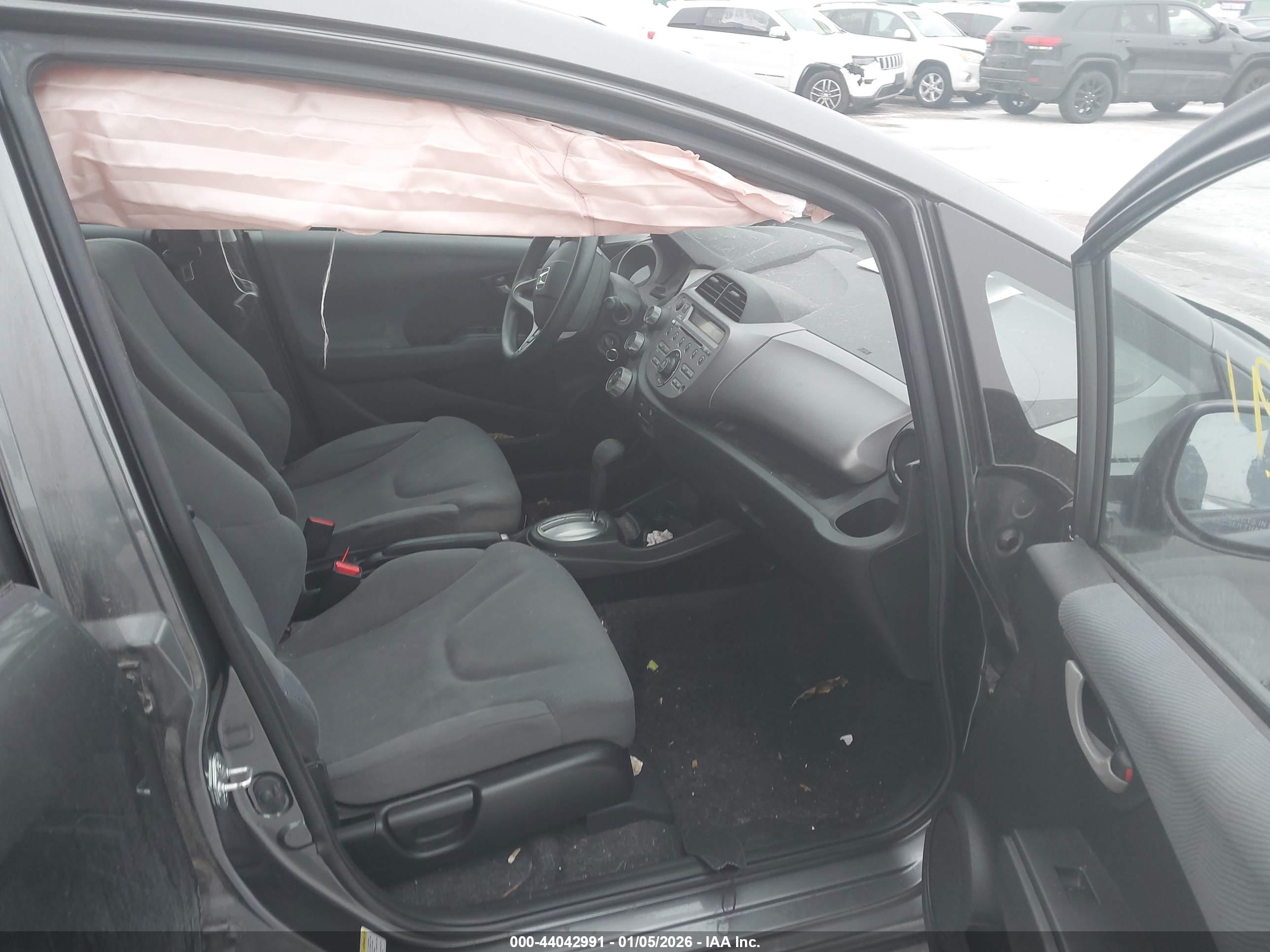 HONDA FIT image 5