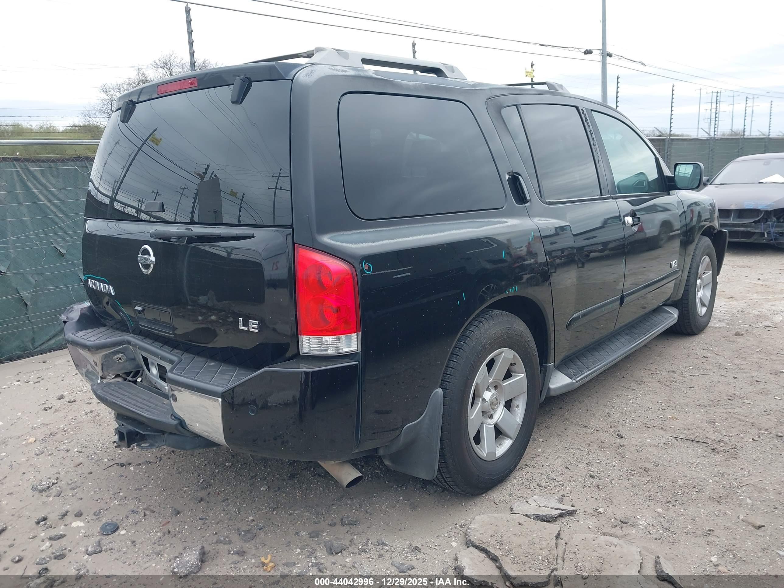 NISSAN ARMADA image 4