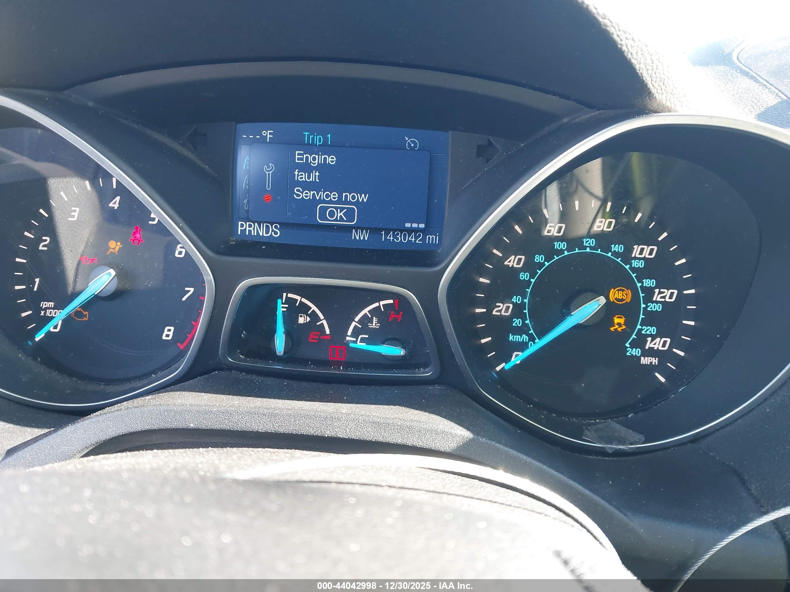 FORD ESCAPE image 7