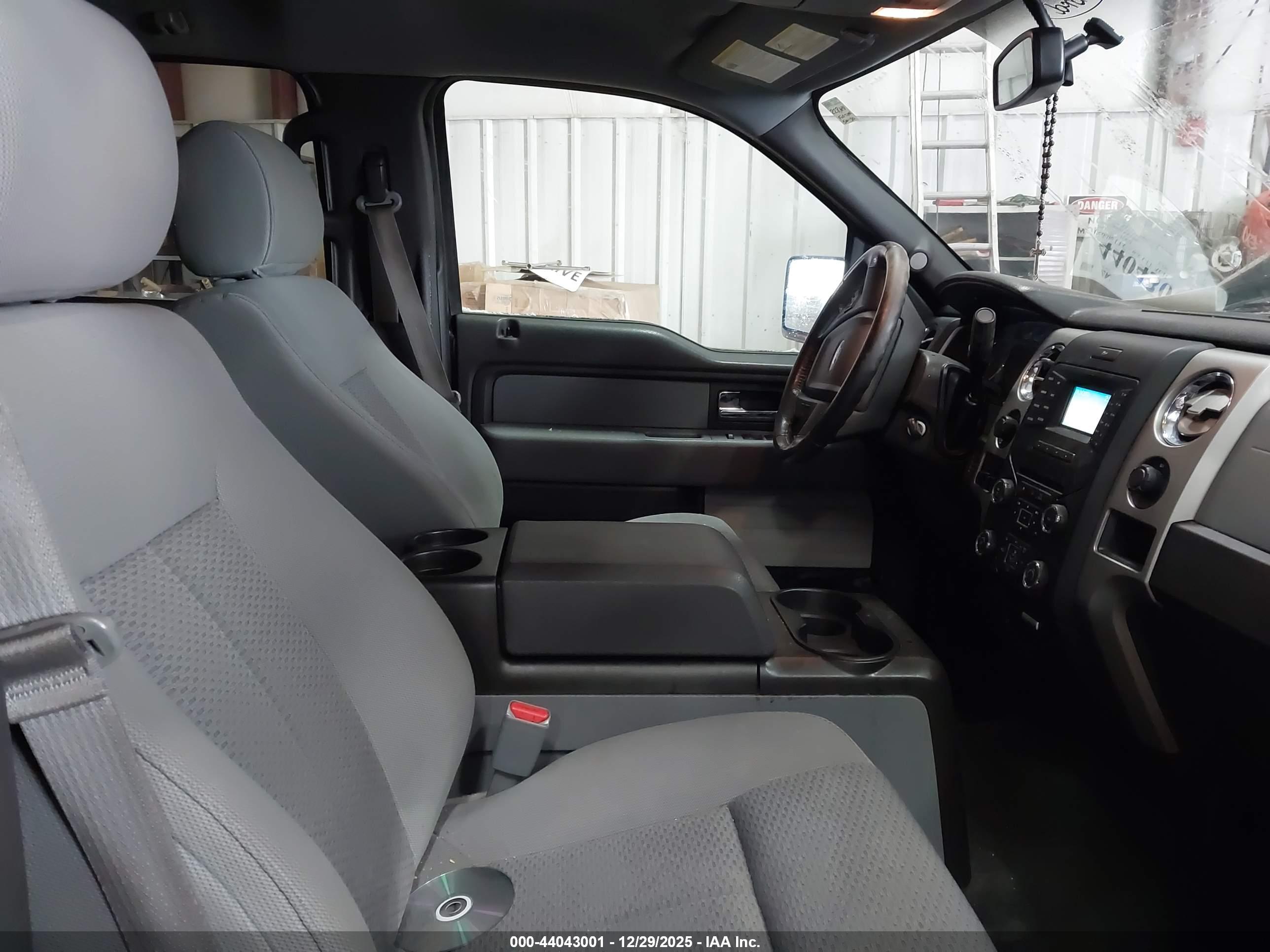 FORD F-150 image 5