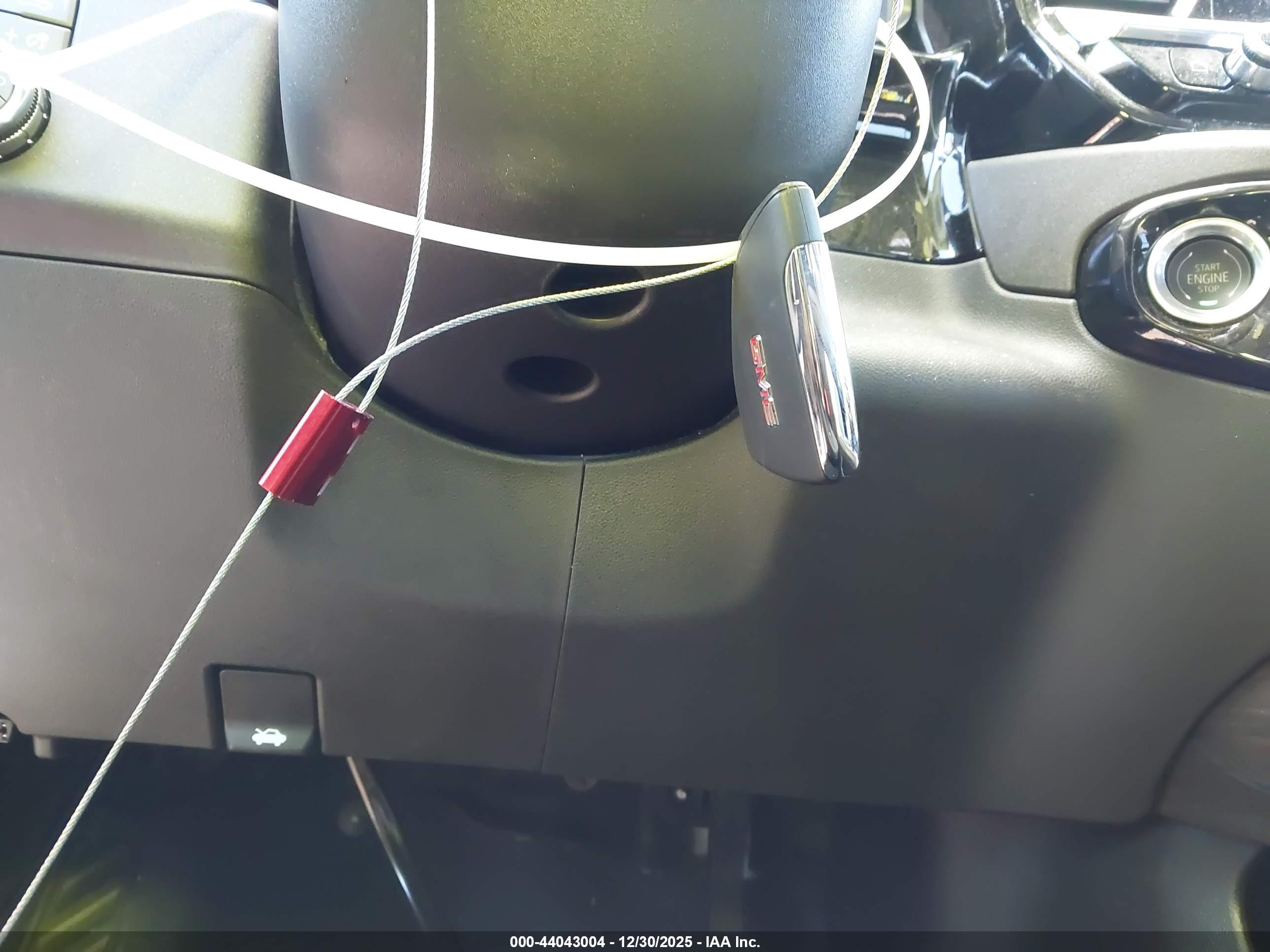 GMC SIERRA image 11