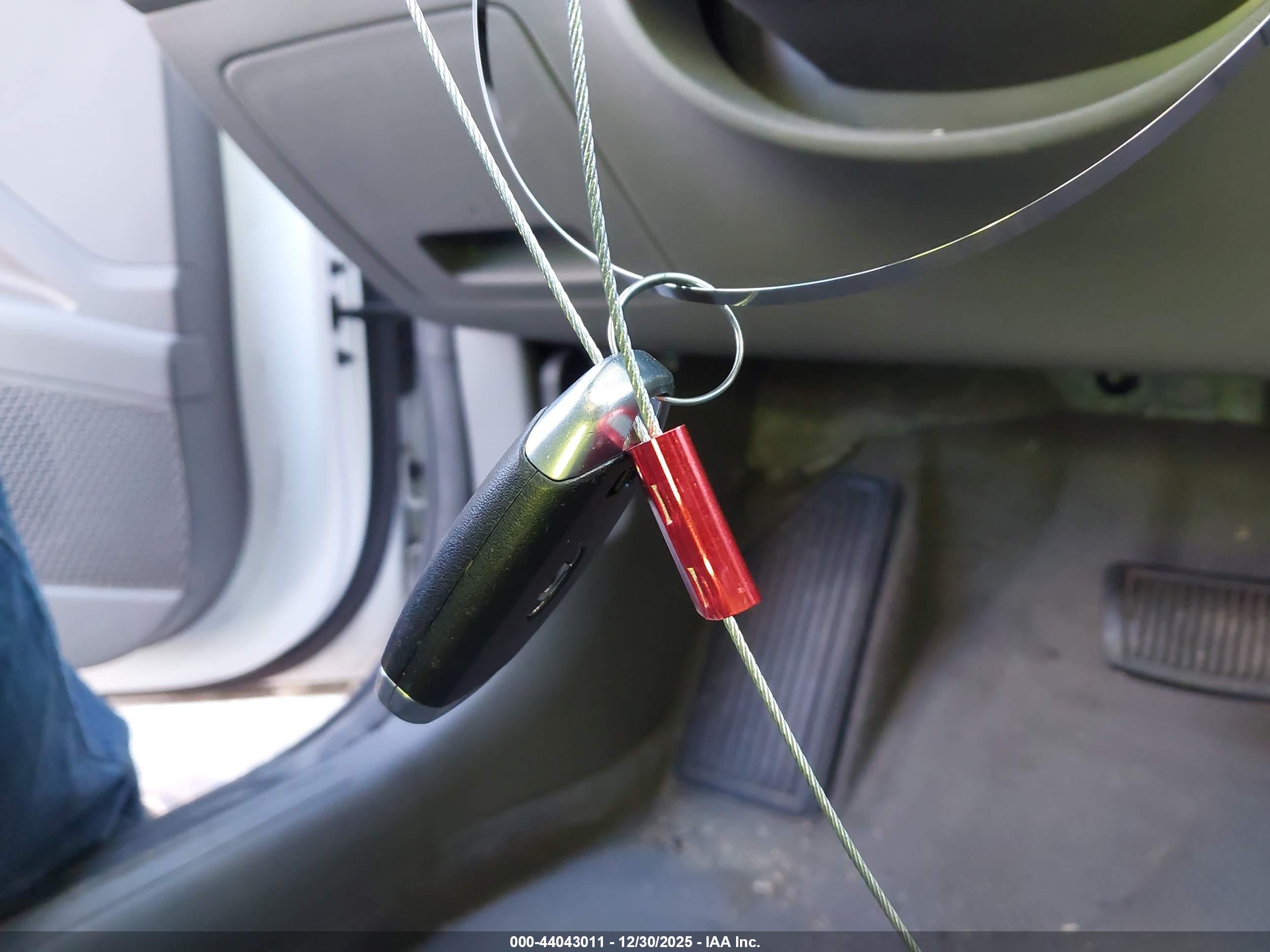 HYUNDAI ELANTRA image 11