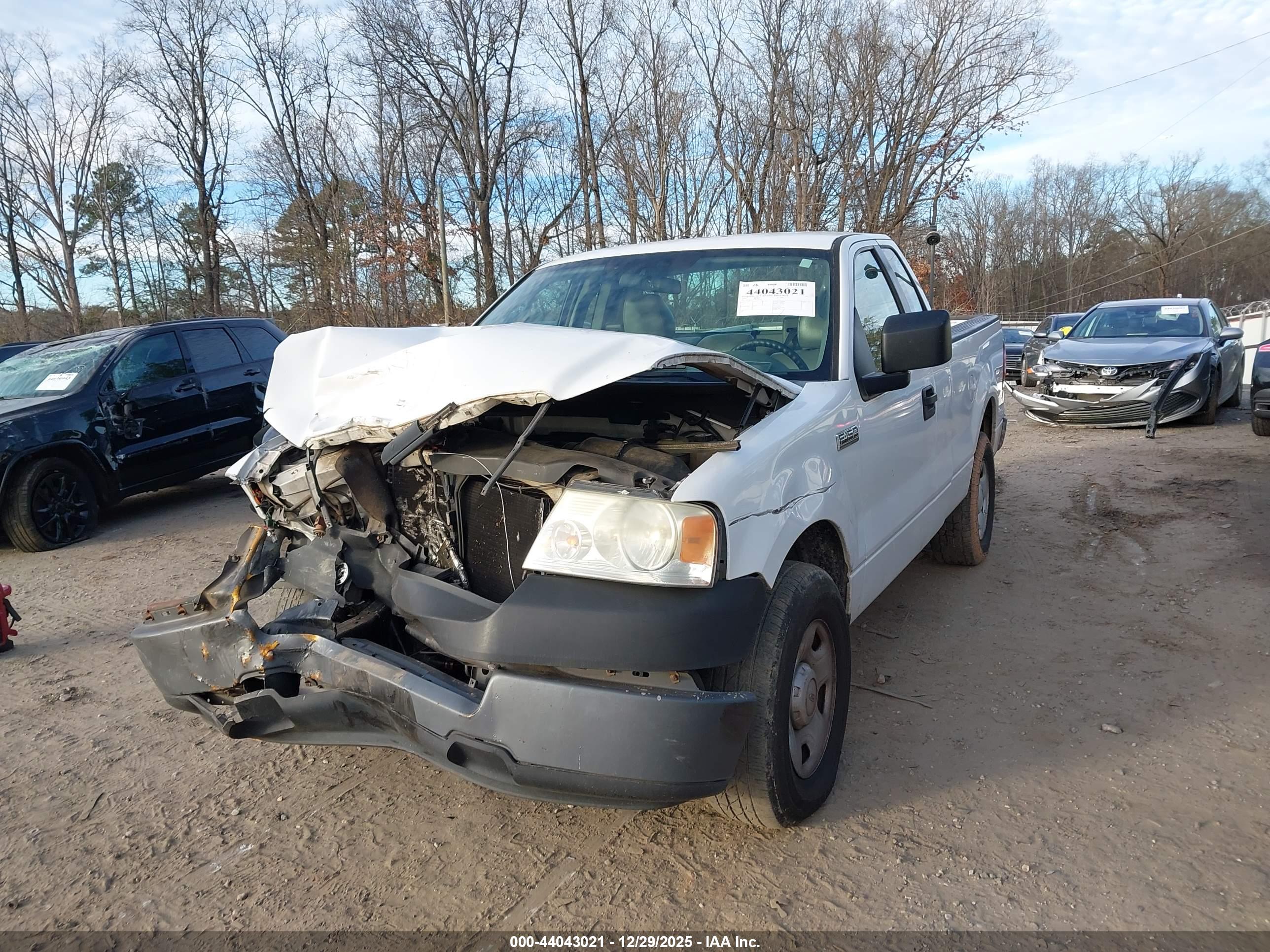 FORD F-150 image 2