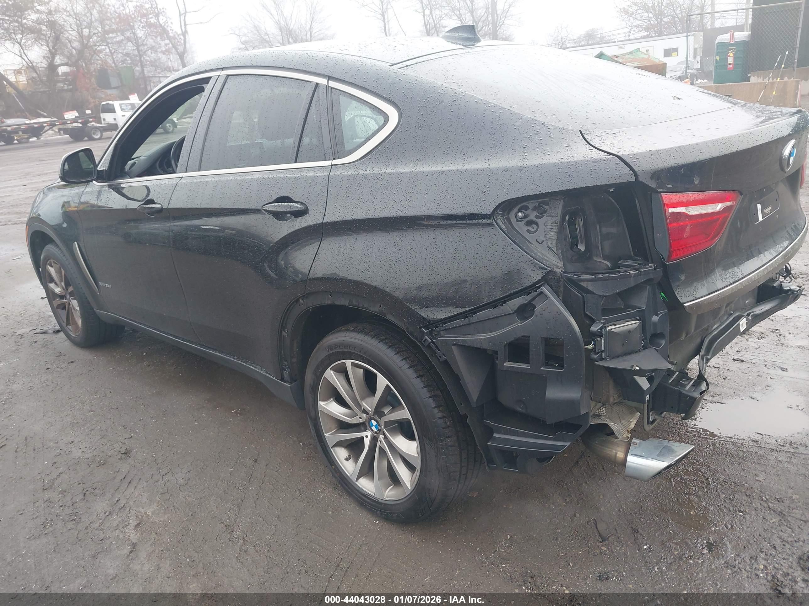 BMW X6 image 3