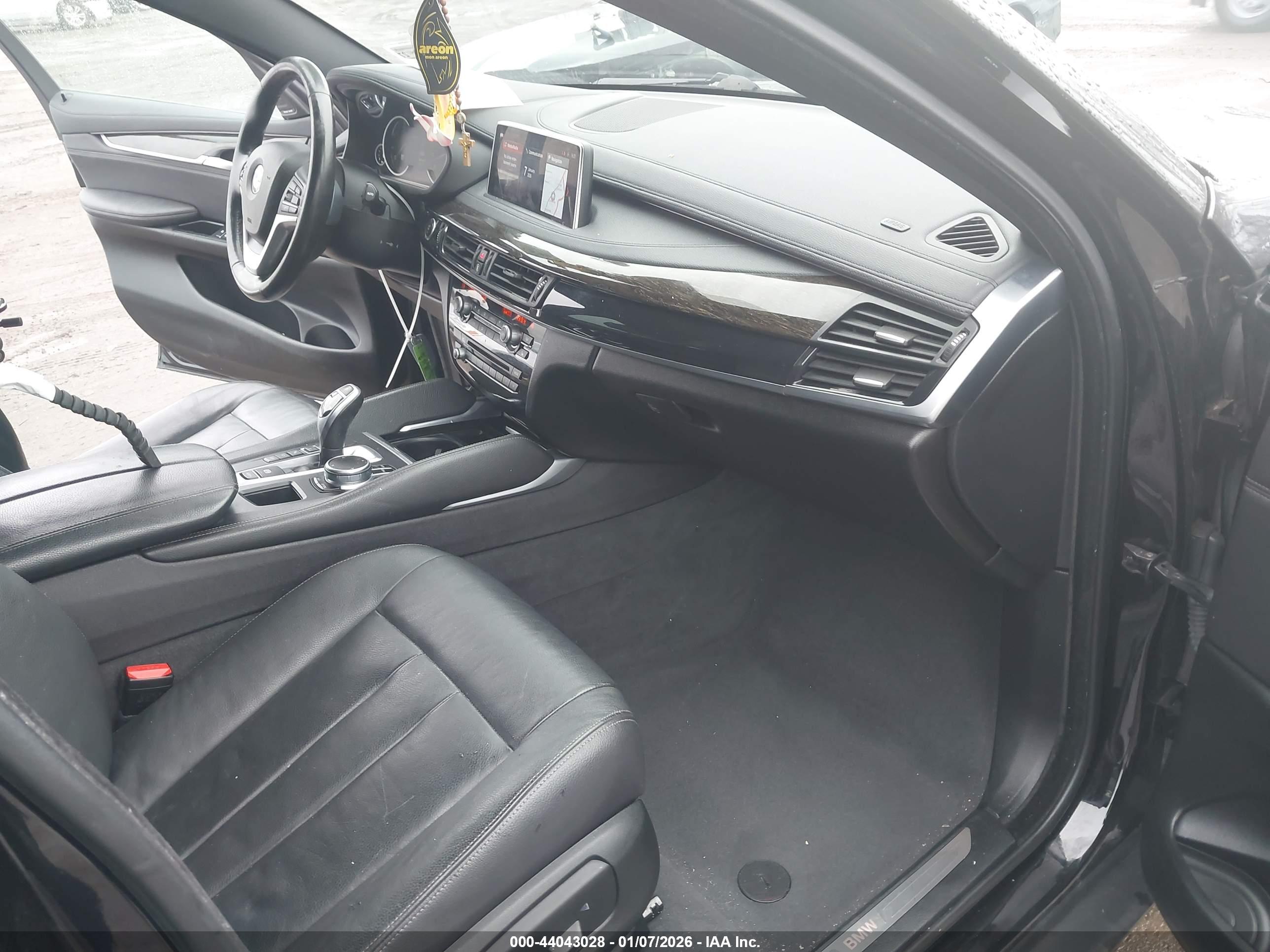 BMW X6 image 5