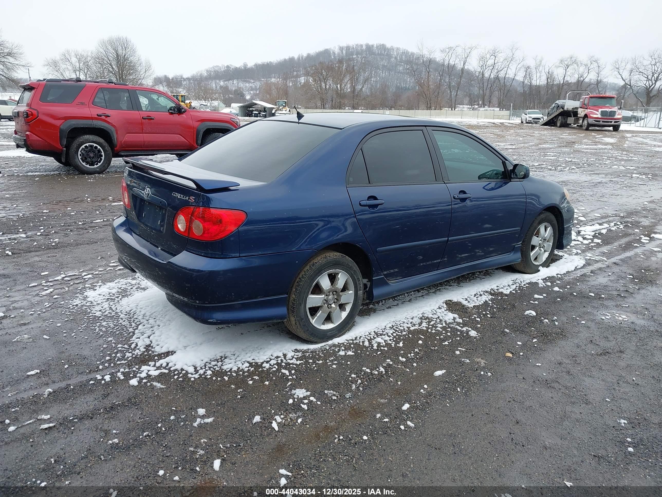 TOYOTA COROLLA image 4