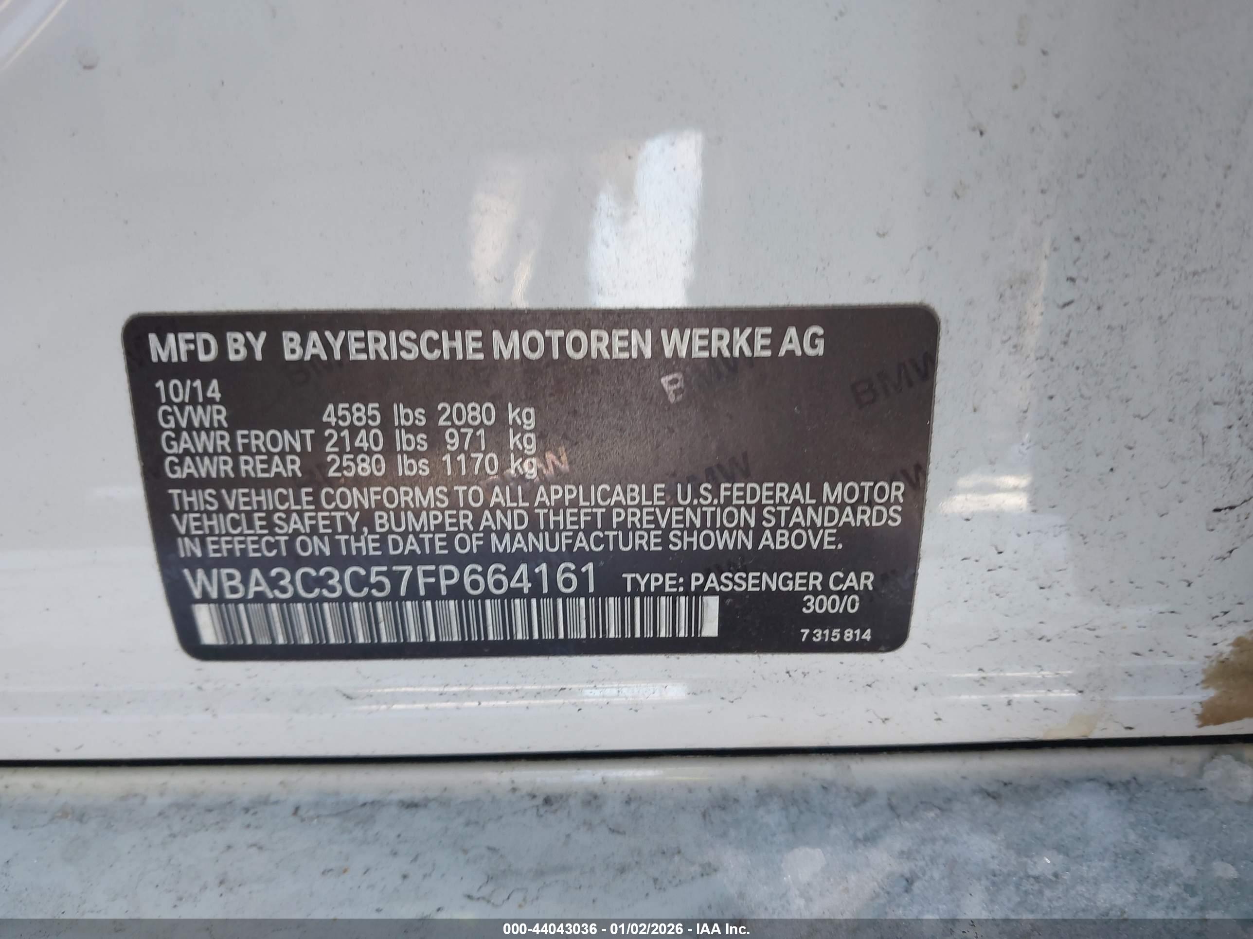 BMW 320I image 9