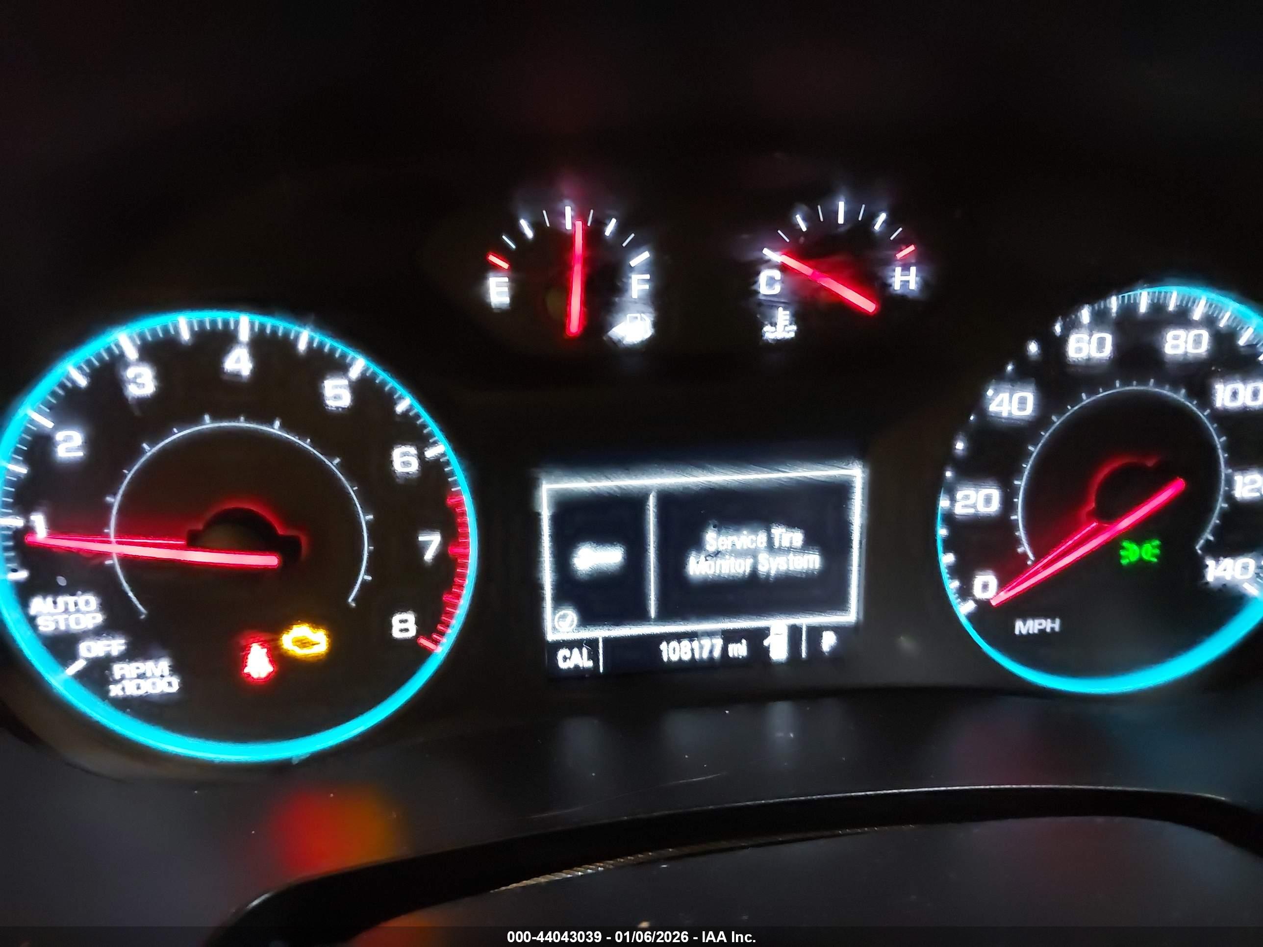 CHEVROLET TRAVERSE image 7